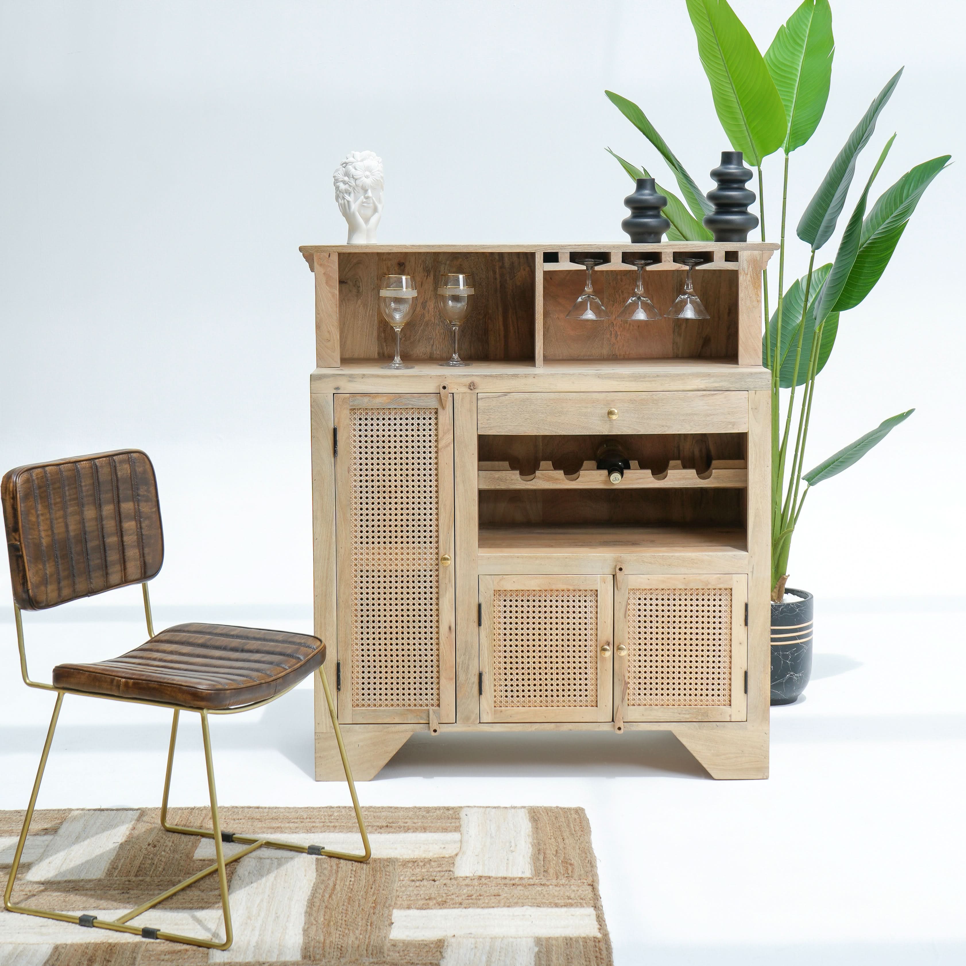 THE ELEGANT ELIXIR RATTAN BAR COUNTER - Art and craft furniture