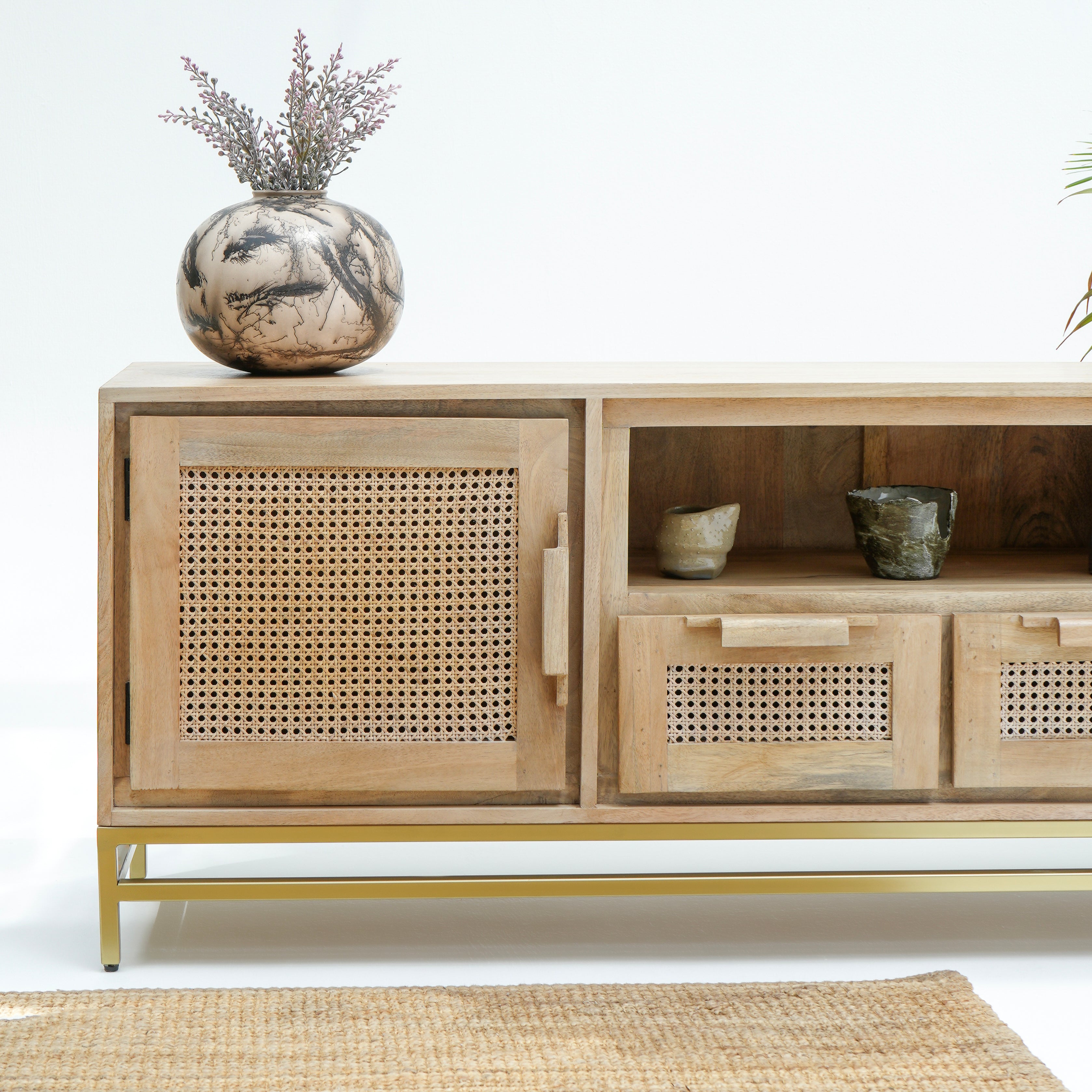 Rome Rattan Tv stand