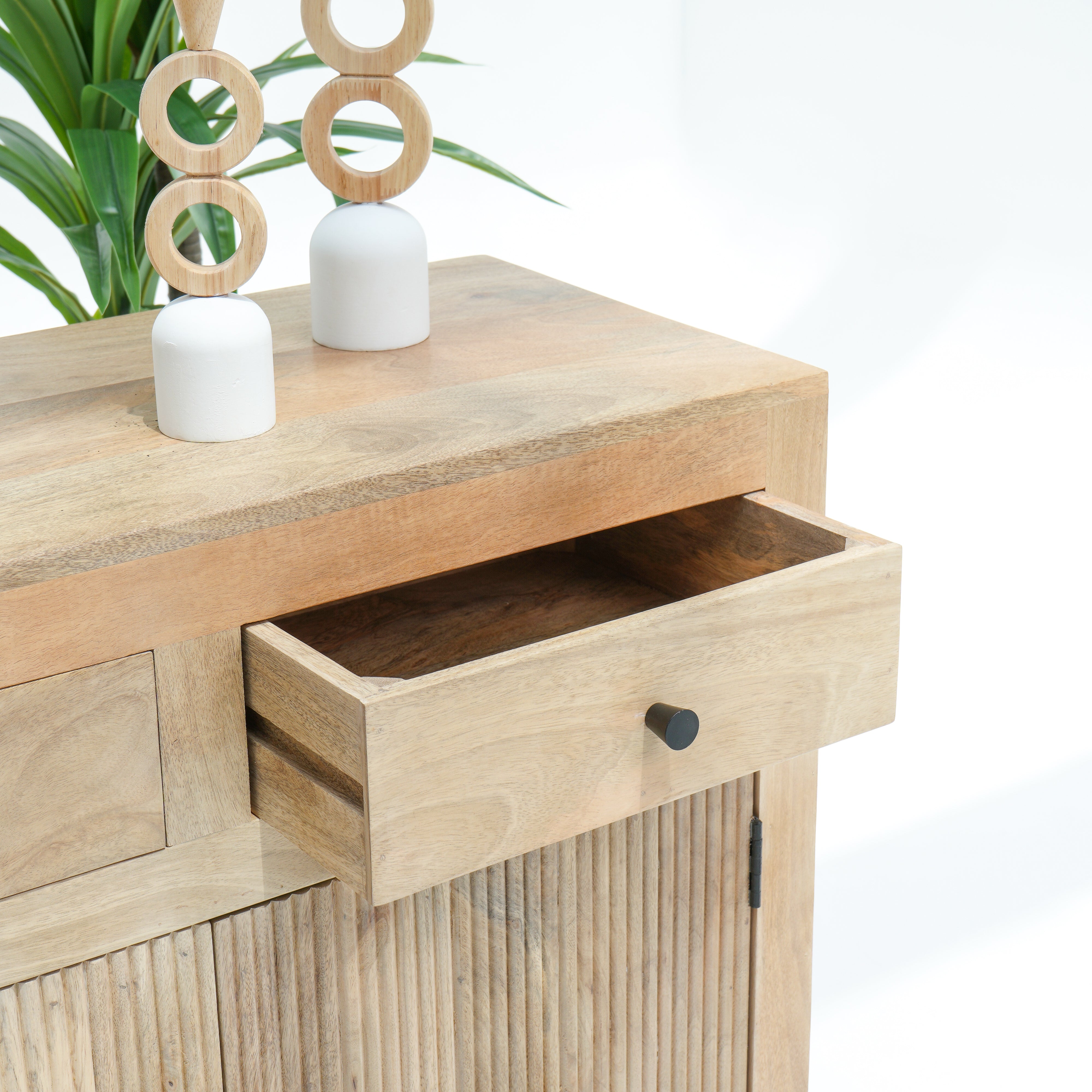 Luwin lining four door & drawer sideboard