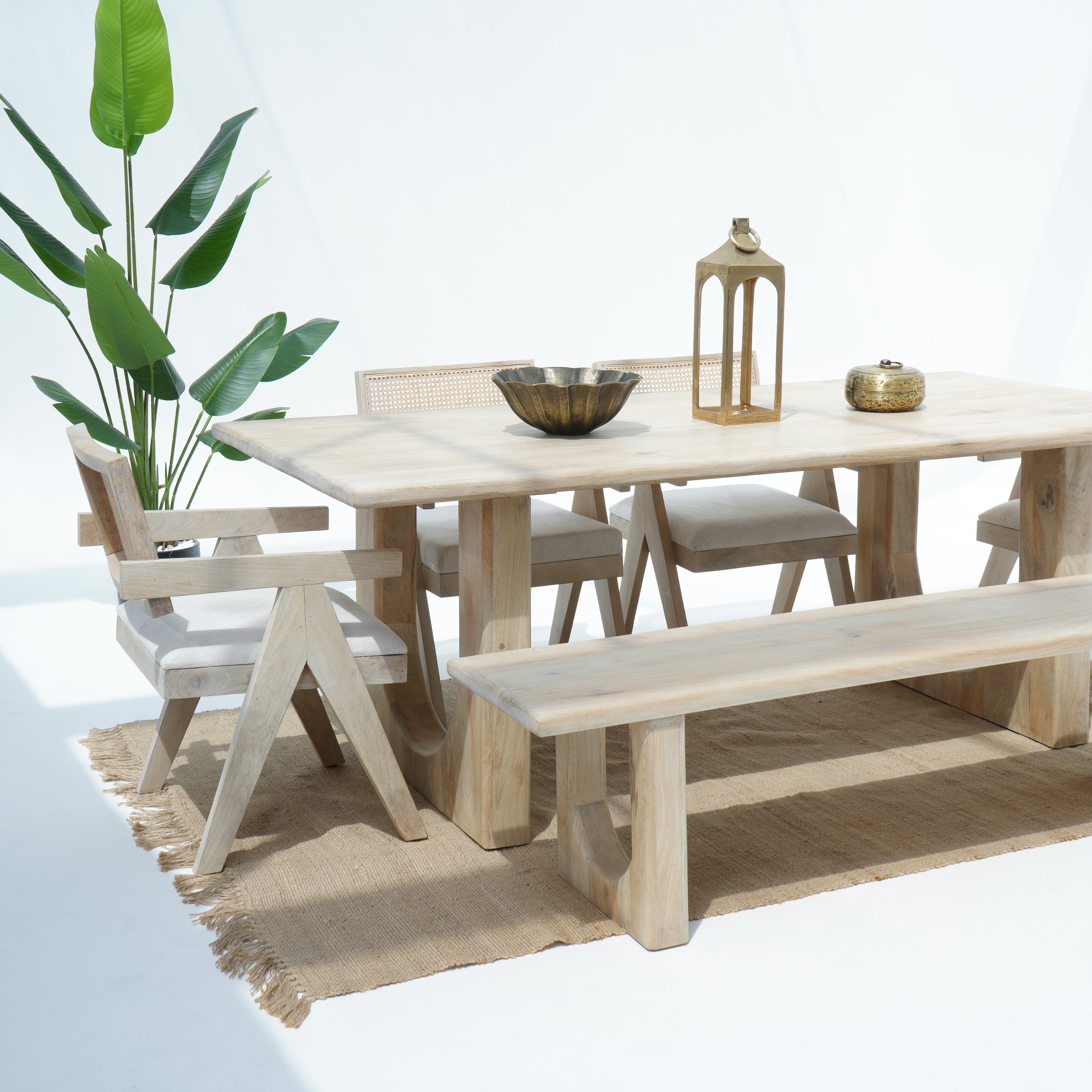 San Francisco Dream Mango Wood Plan Top With Wooden Leg Dining Table