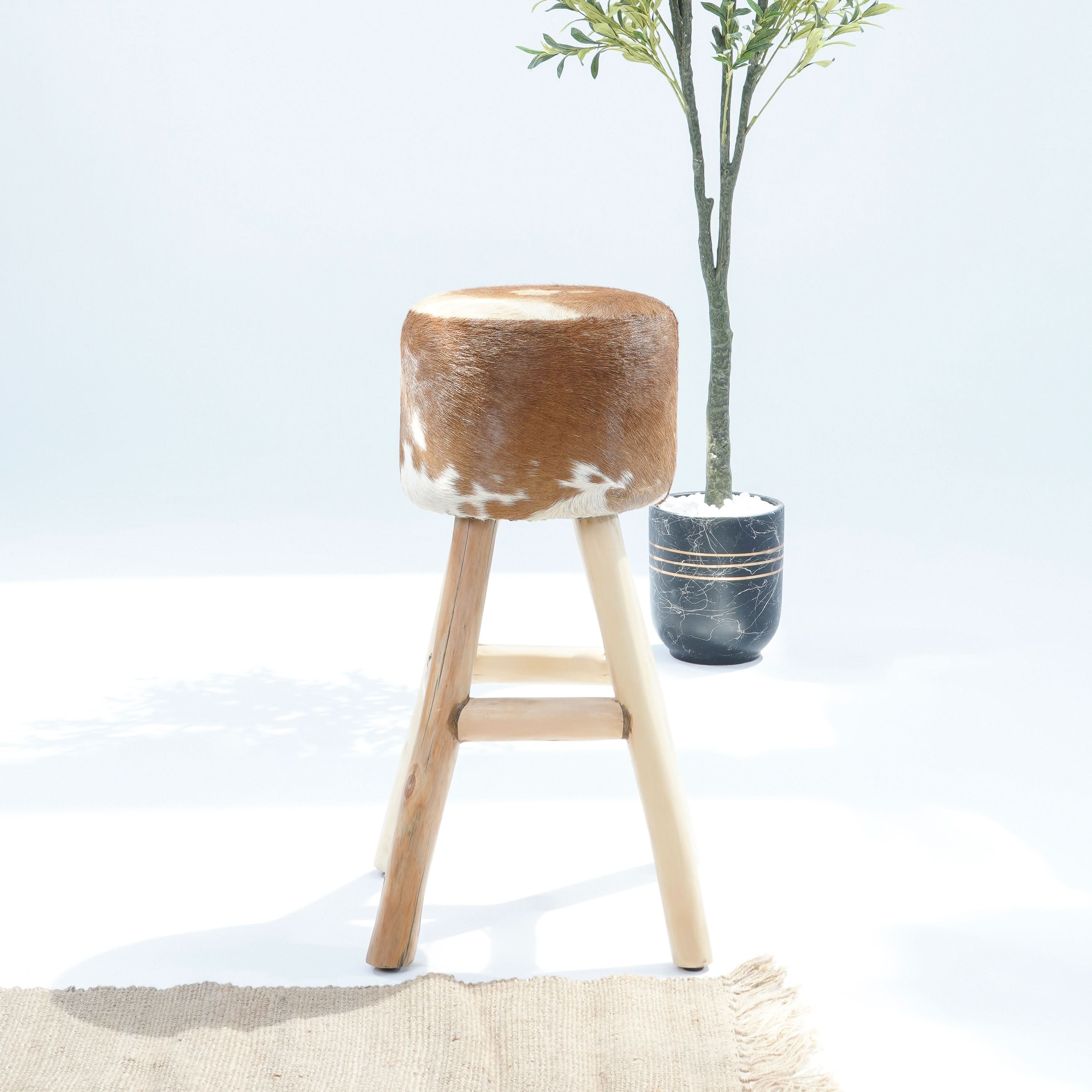 WOODEN LEATHER BAR STOOL - Art and craft furniture