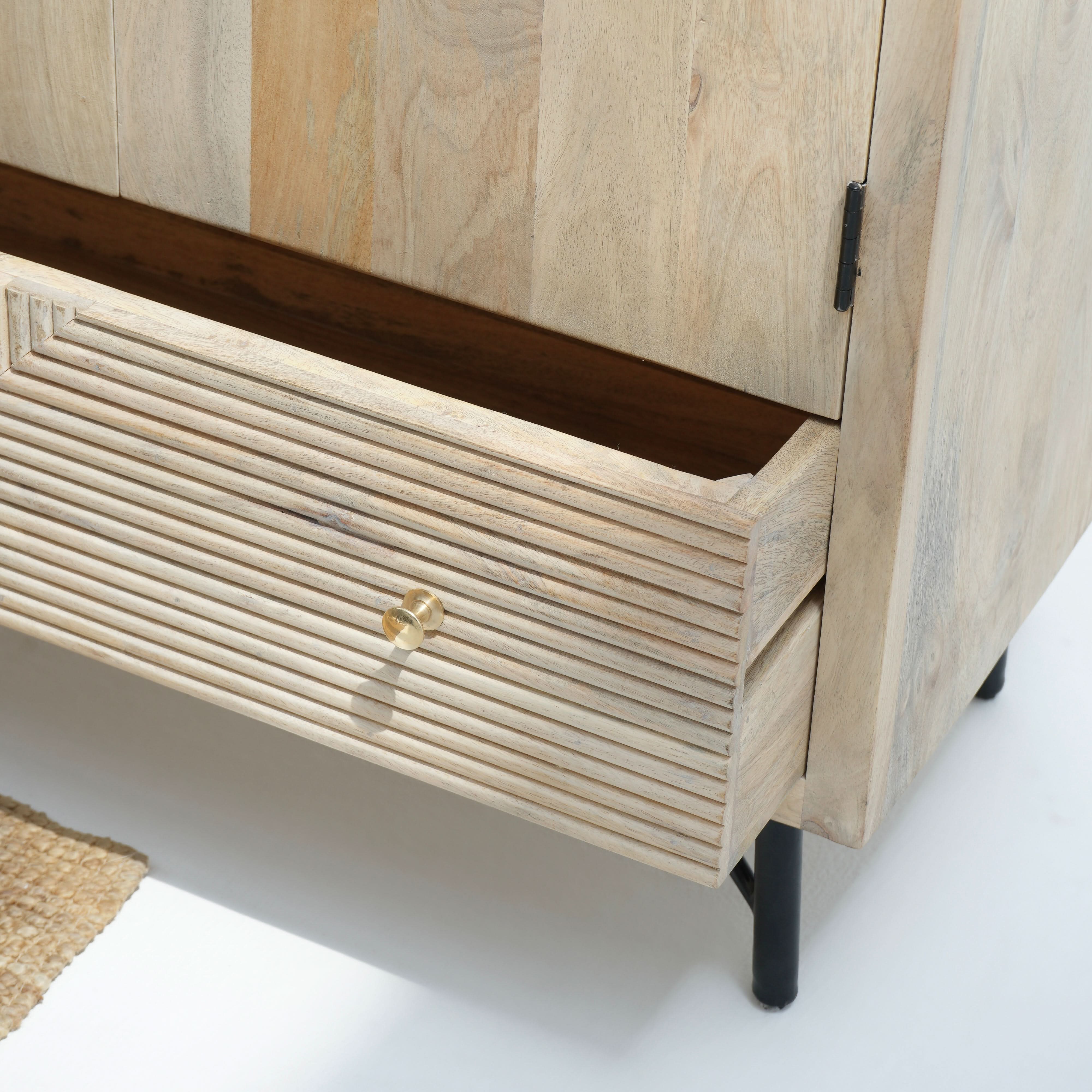LOMÉ LUXURY LINING CABINET - Art and craft furniture