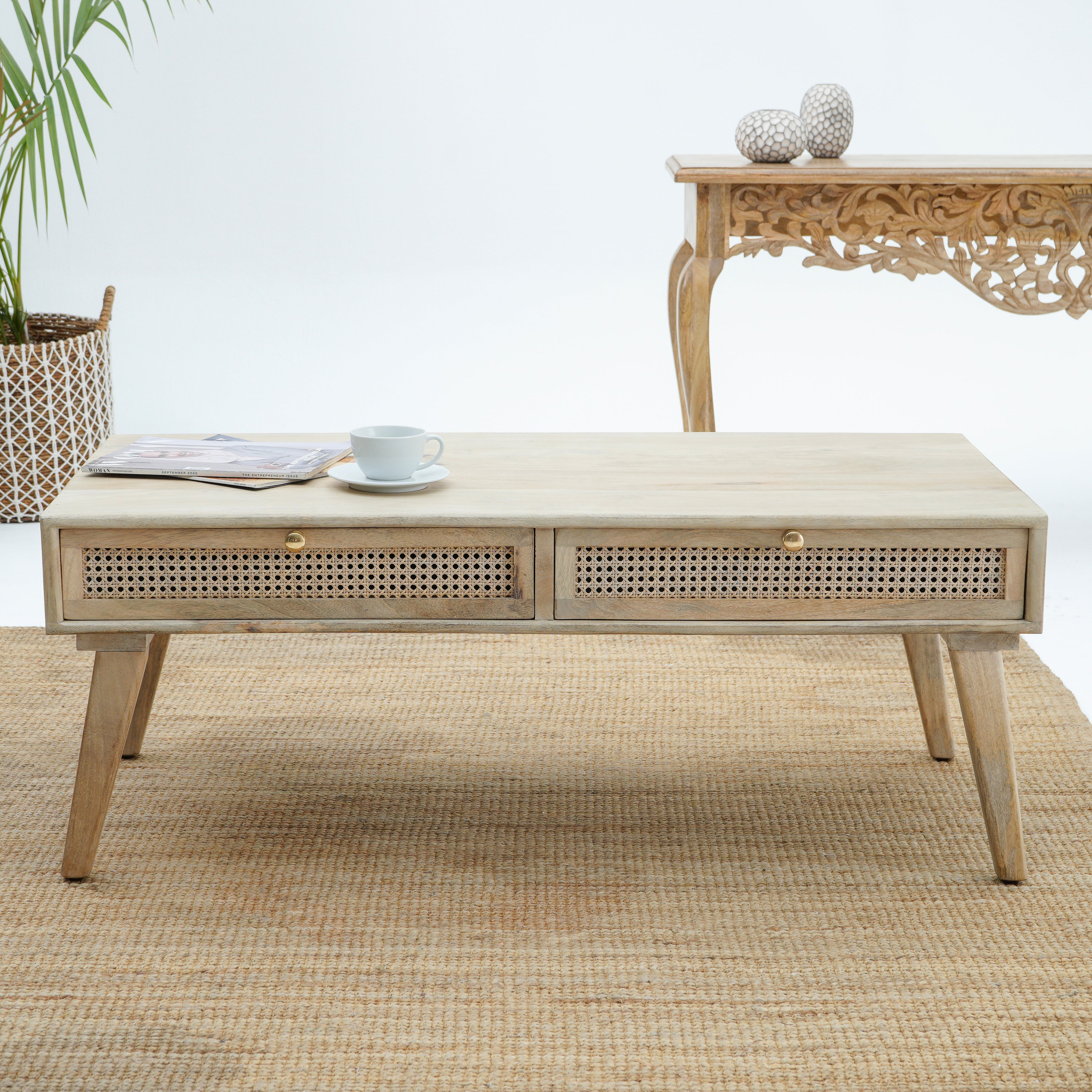 RATTAN RUSTIC SERENITY COFFEE TABLE
