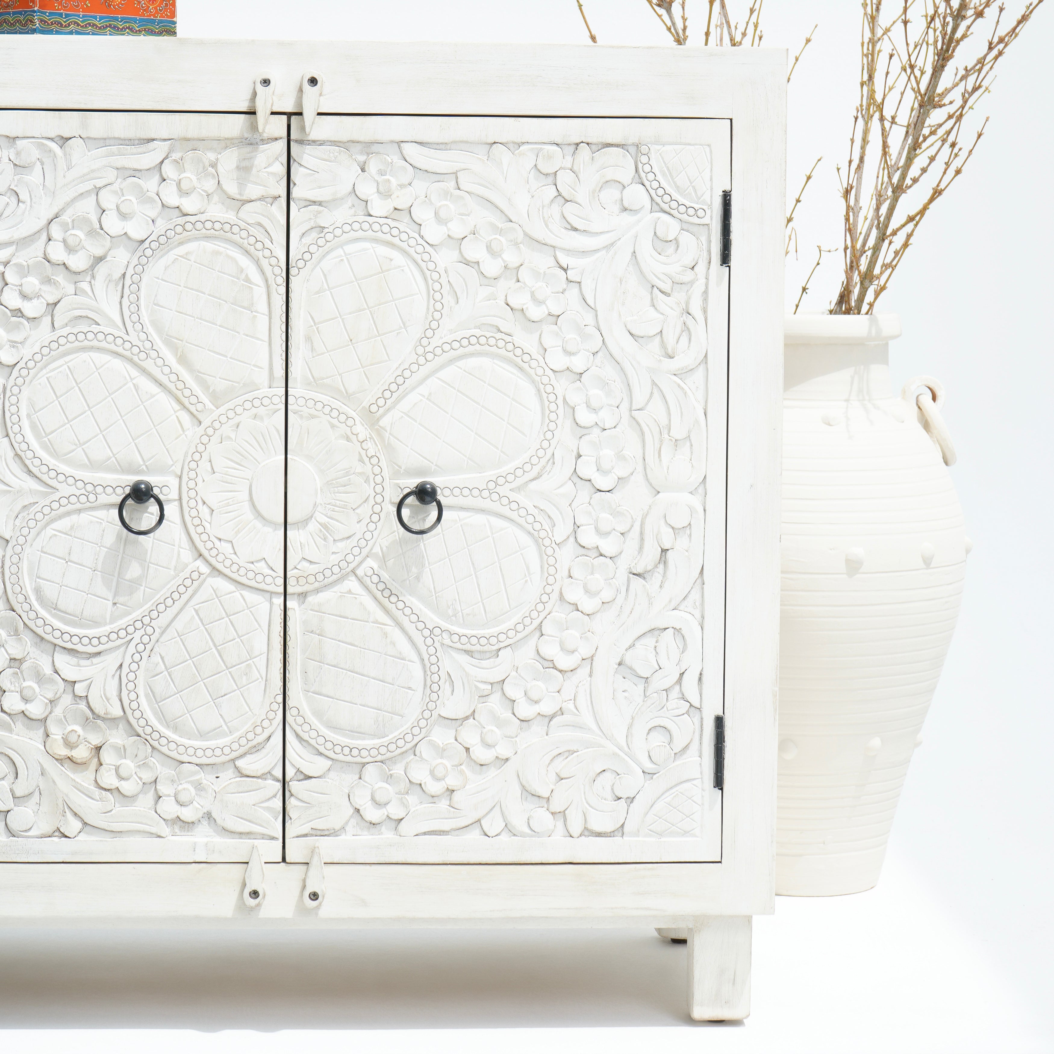 Delight carwed two door sideboard