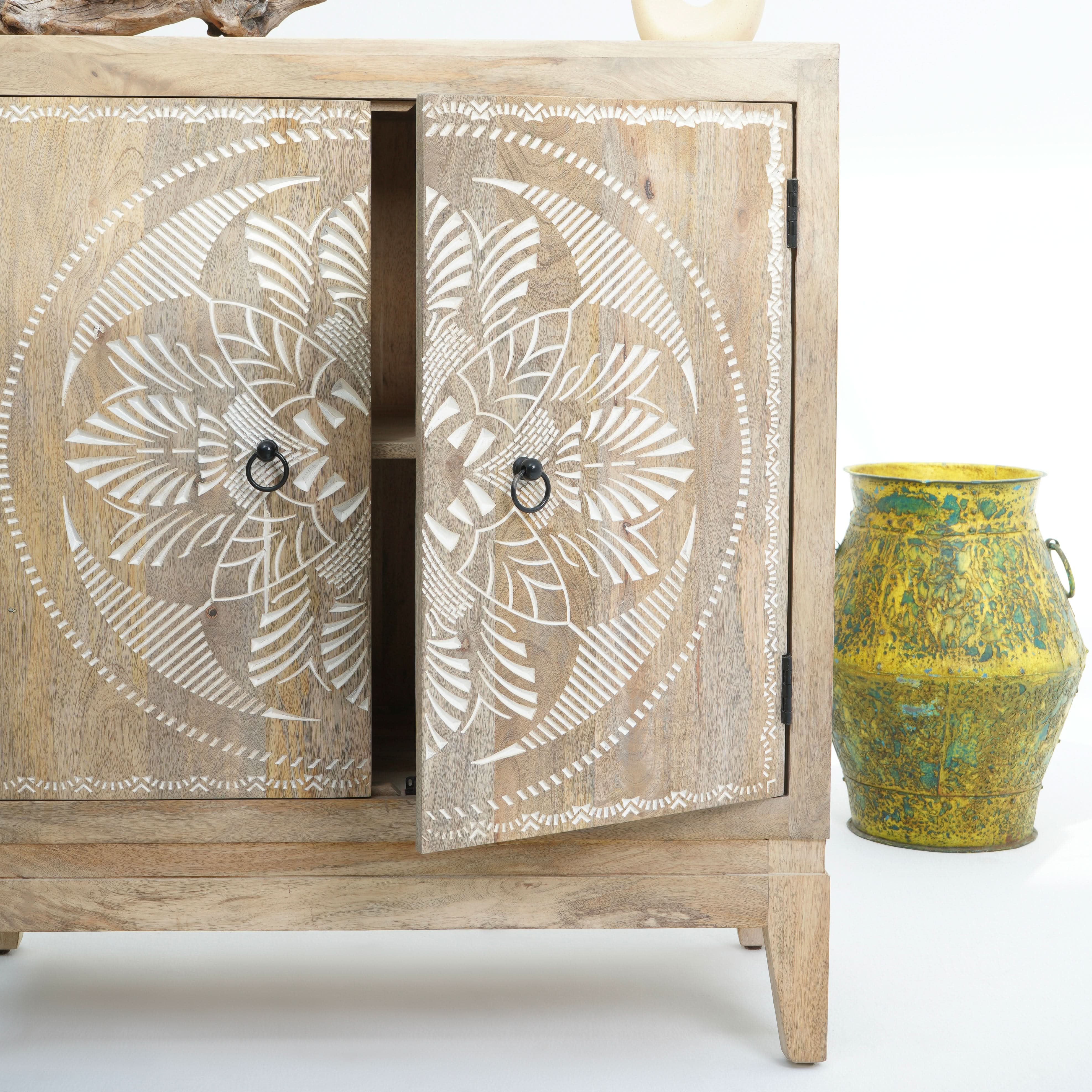 REFLECTIONS CARVED SIDEBOARD - Art and craft furniture
