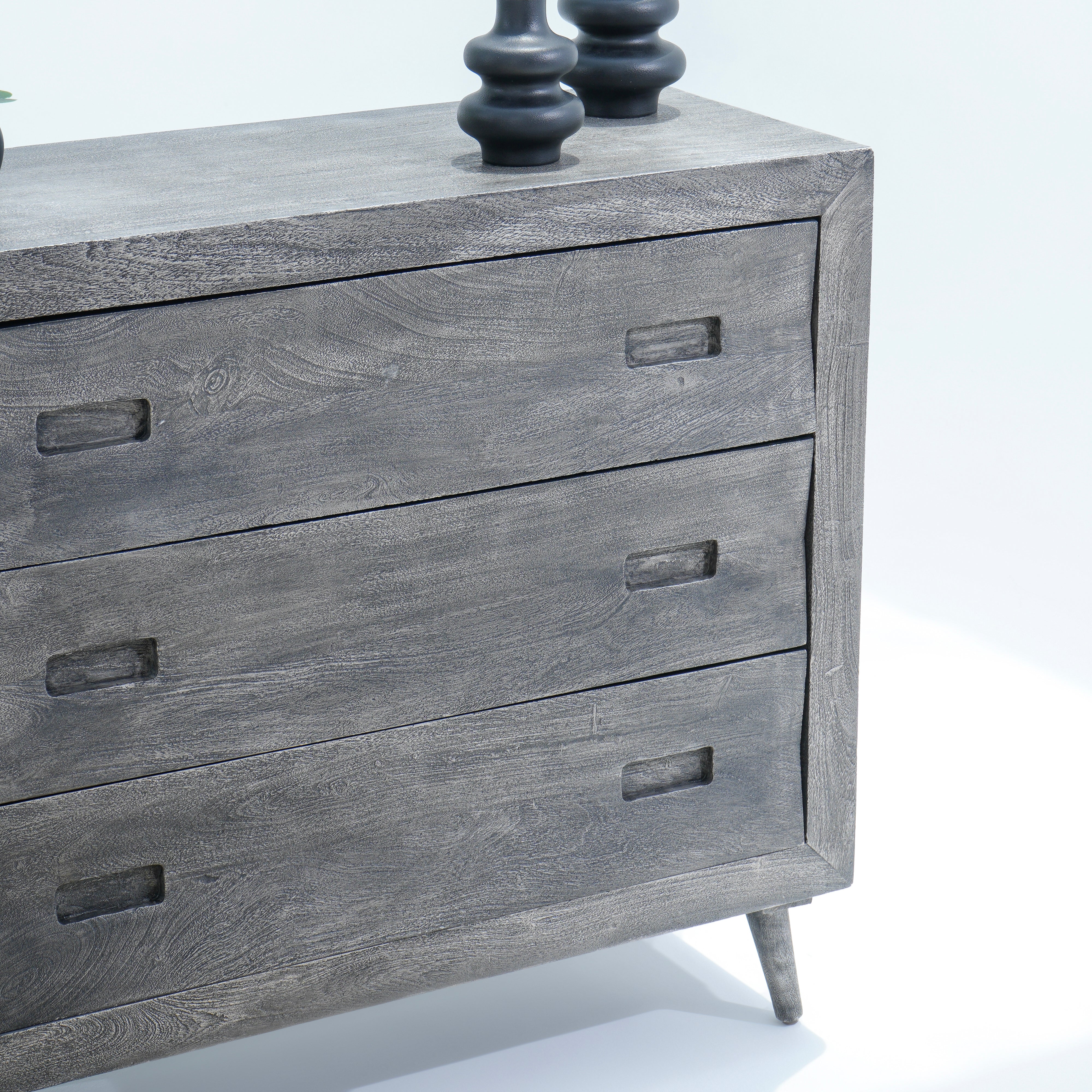 Refined Mango Chest of drawer