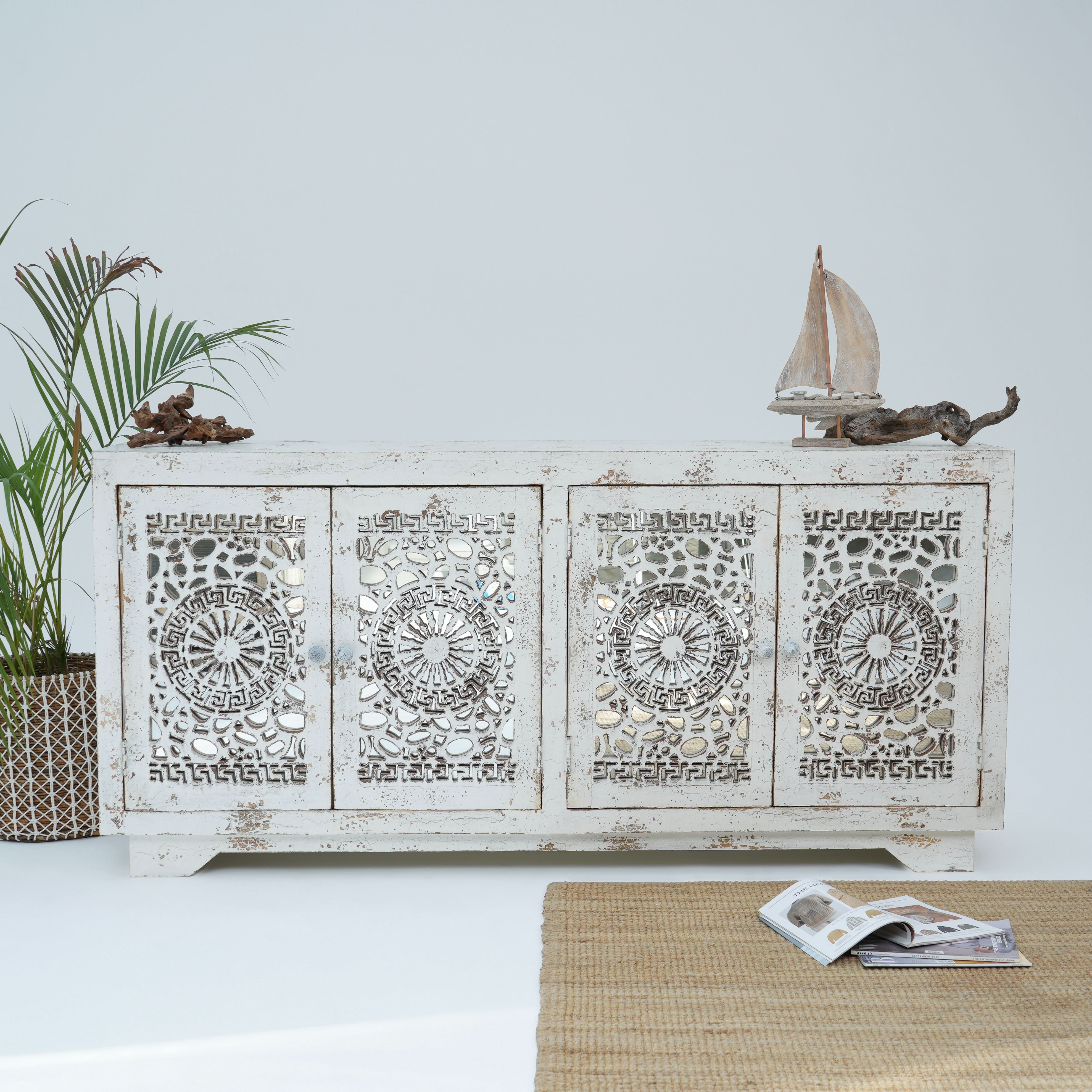 MILANESE FOUR DOOR SIDEBOARD - Art and craft furniture