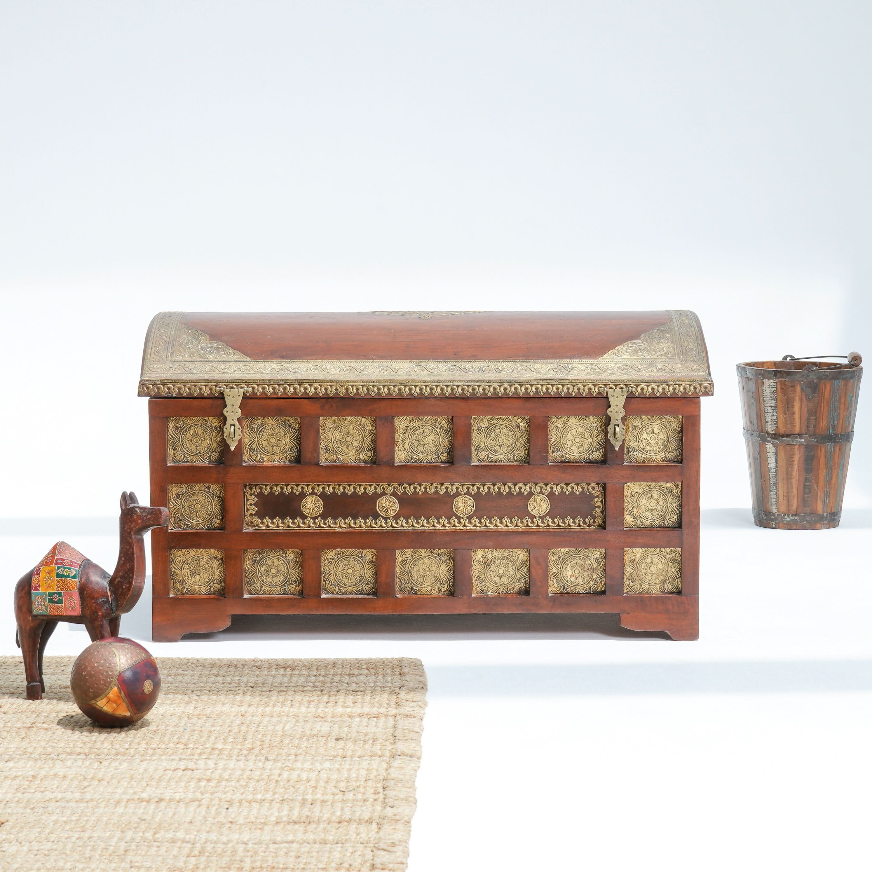 RICHMOND BRASS DECORATIVE BOX - Art and craft furniture