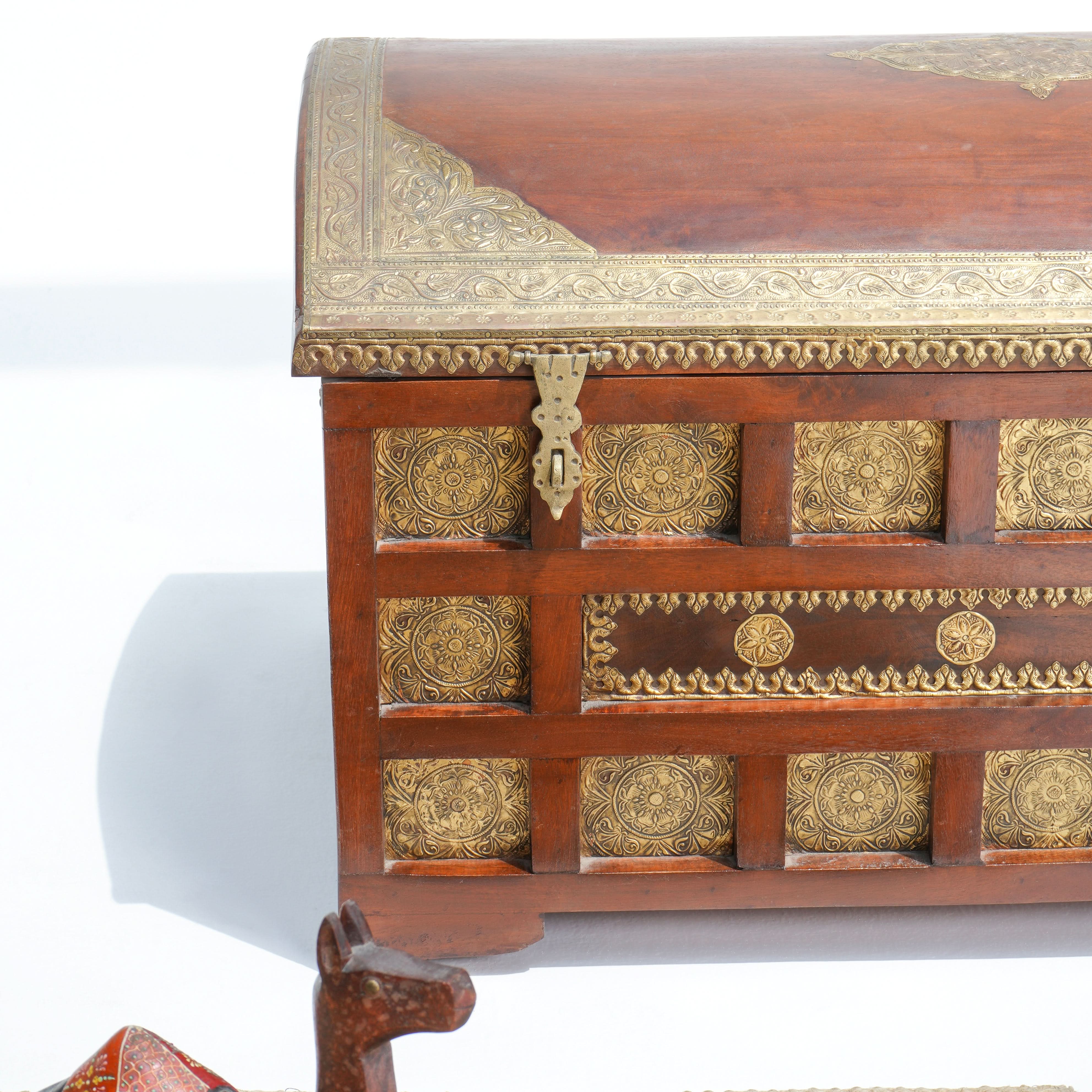 RICHMOND BRASS DECORATIVE BOX - Art and craft furniture