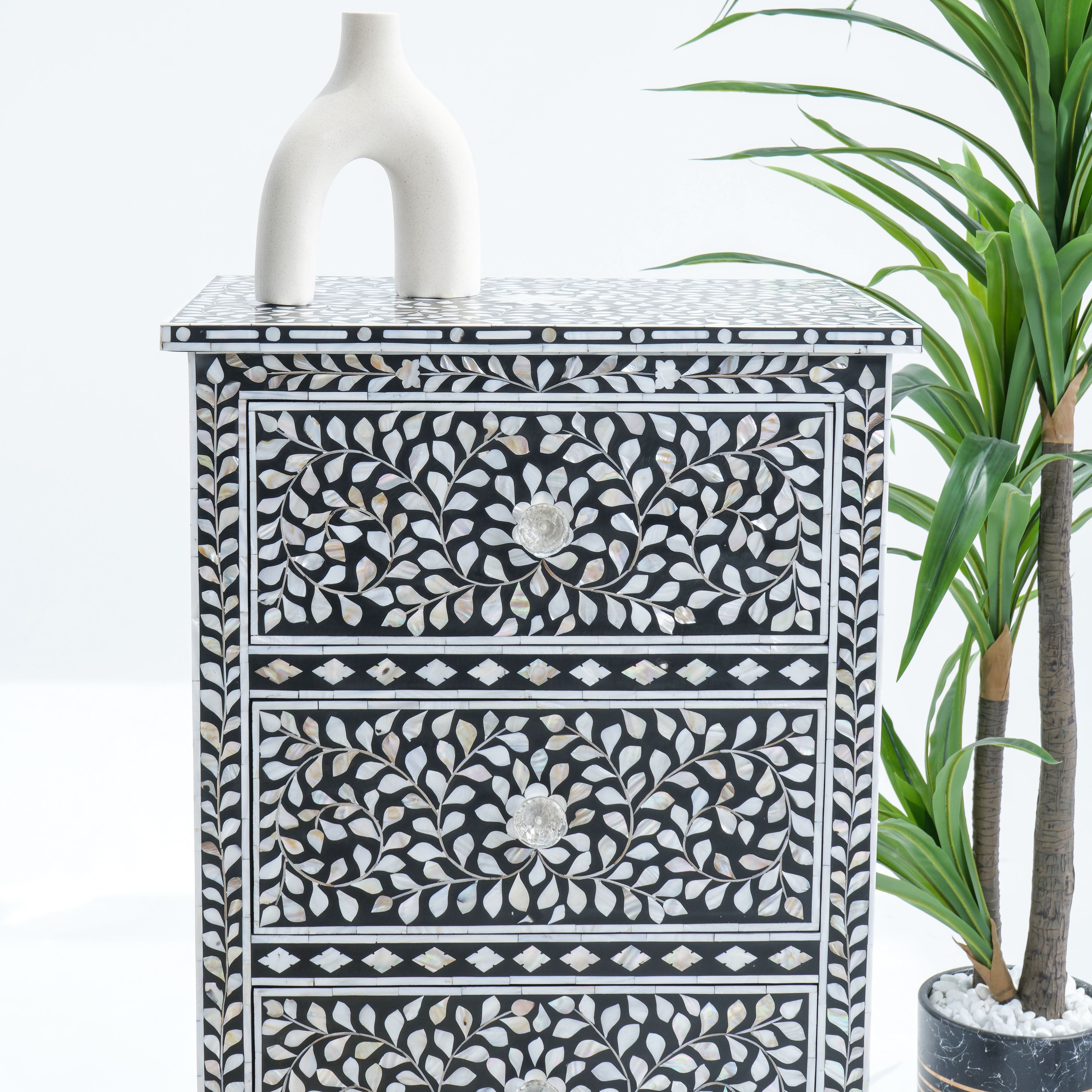 OCEAN-WHITE MOTHER OF PEARL SINGLE DRAWCHEST - Art and craft furniture