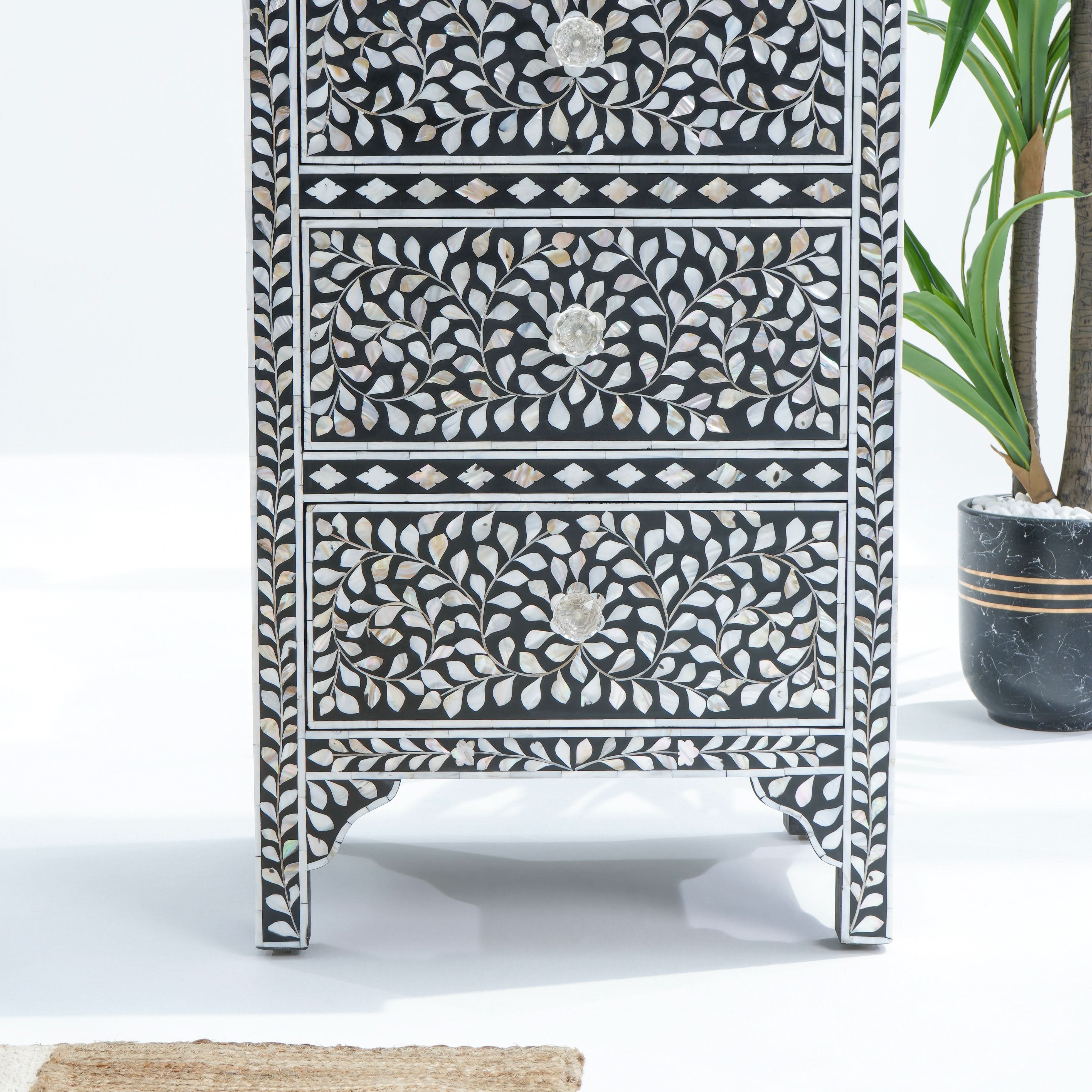 OCEAN-WHITE MOTHER OF PEARL SINGLE DRAWCHEST - Art and craft furniture