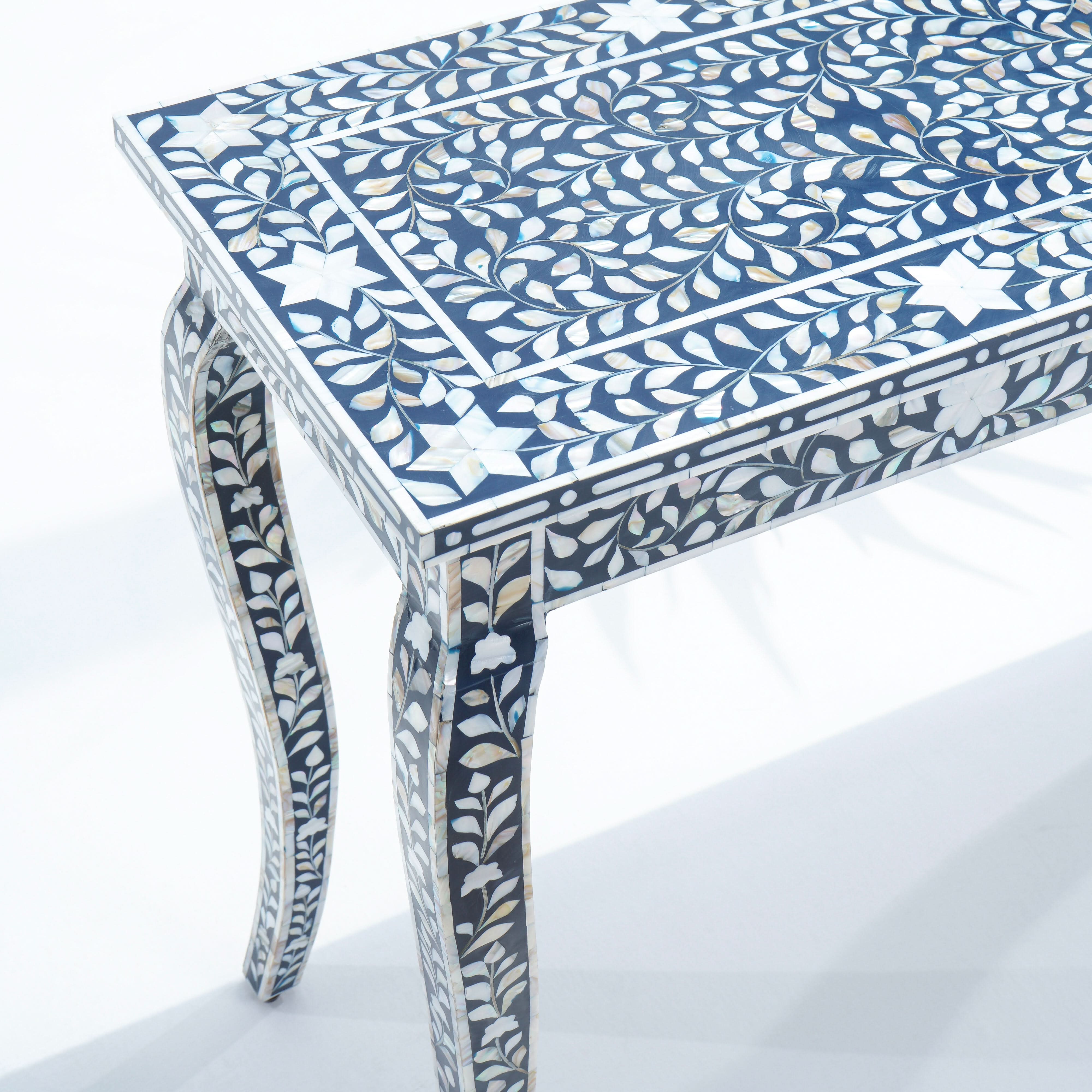 OCEAN-BLUE MOTHER OF PEARL CONSOLE TABLE - Art and craft furniture