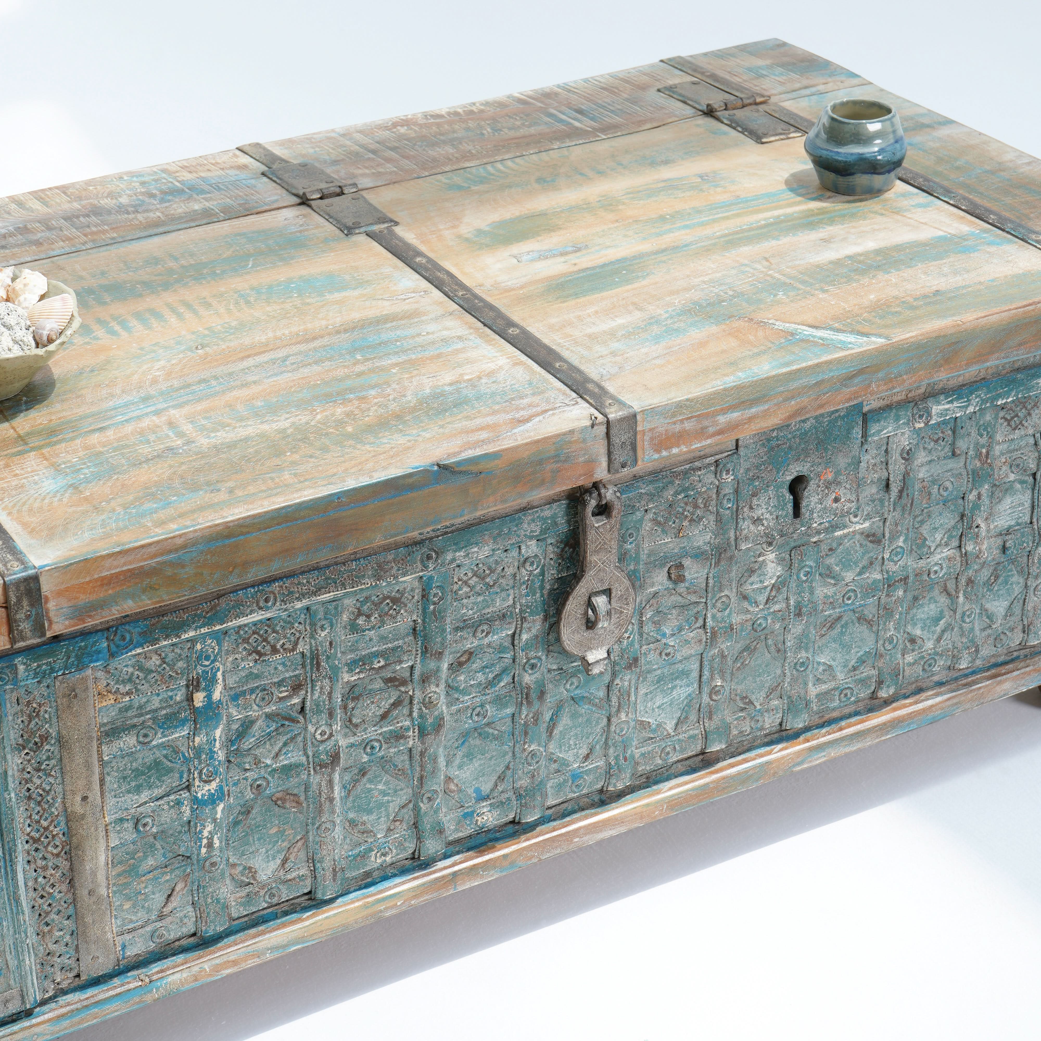 ANTIQUE PITARA BOX - Art and craft furniture