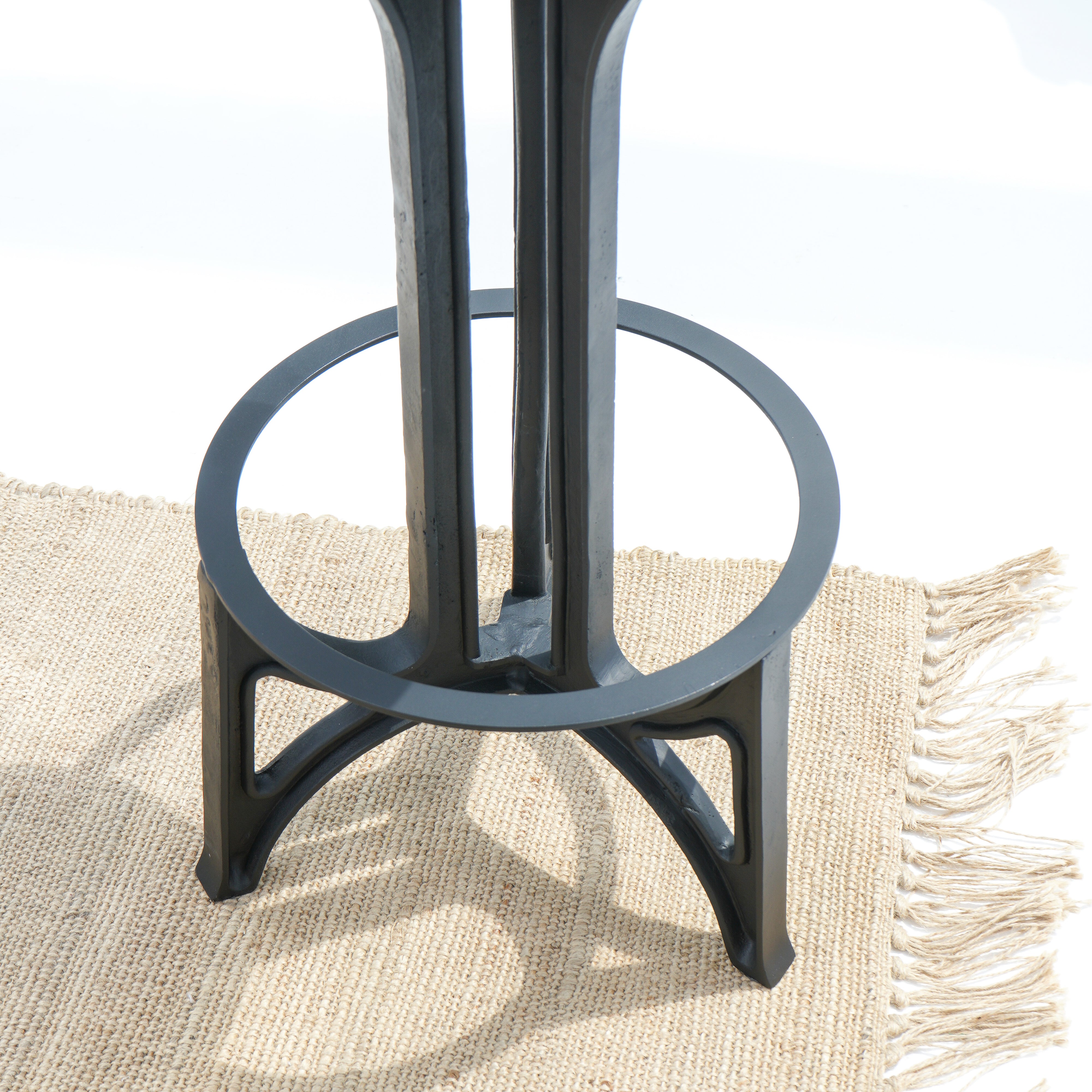 BLACK METAL WOODEN TOP BAR STOOL