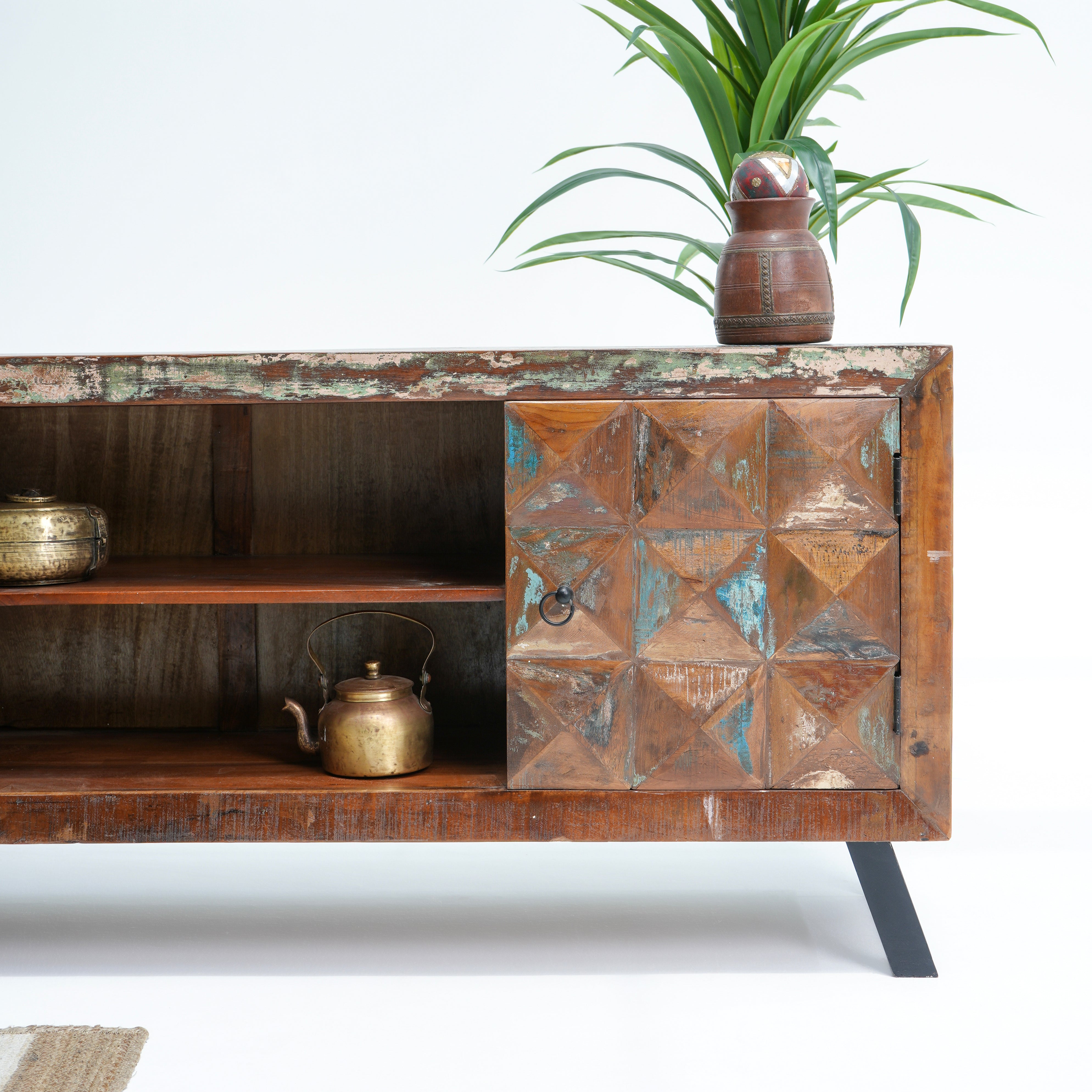 Terrace Tv stand
