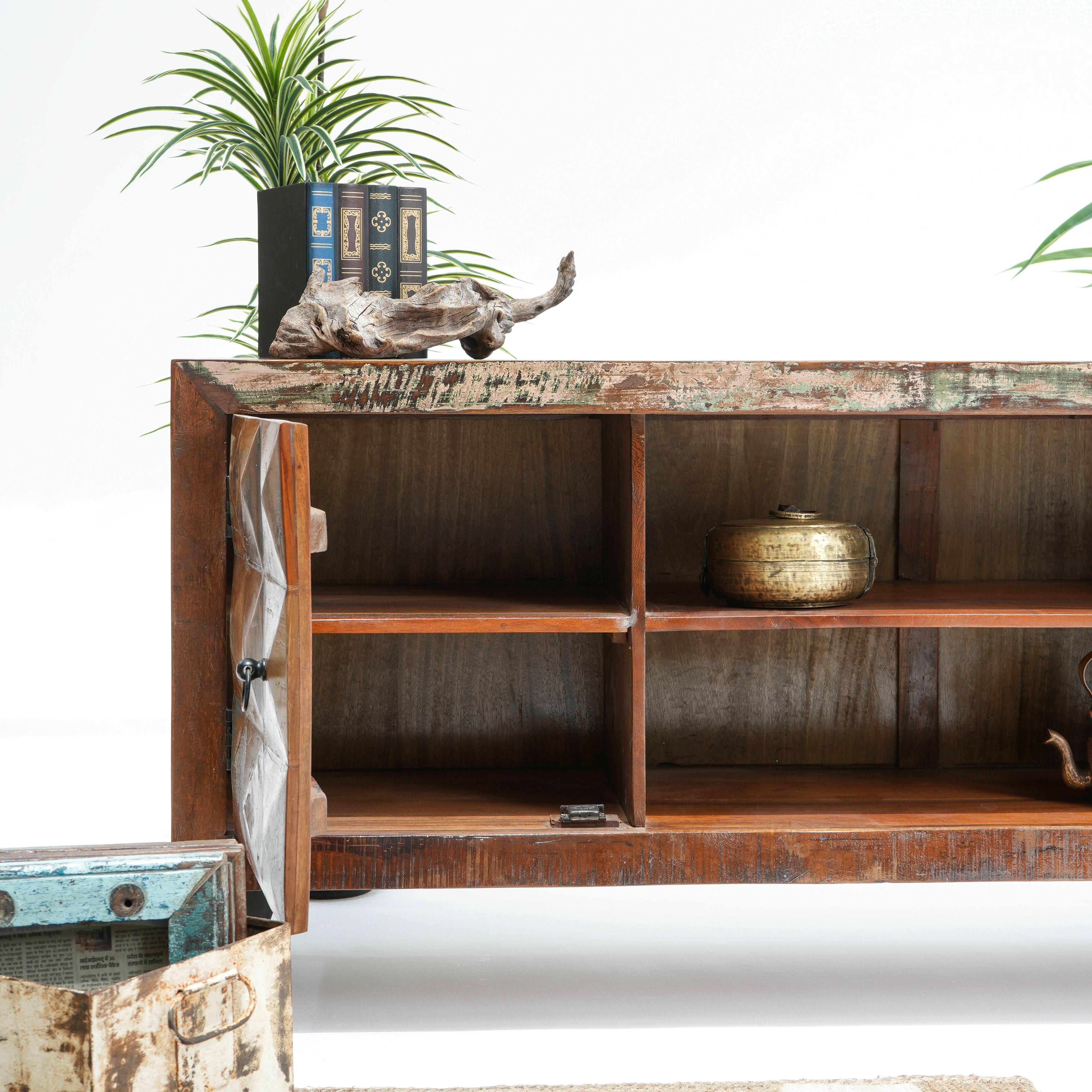 TERRACE TWO DIAMOND TV STAND - Art and craft furniture