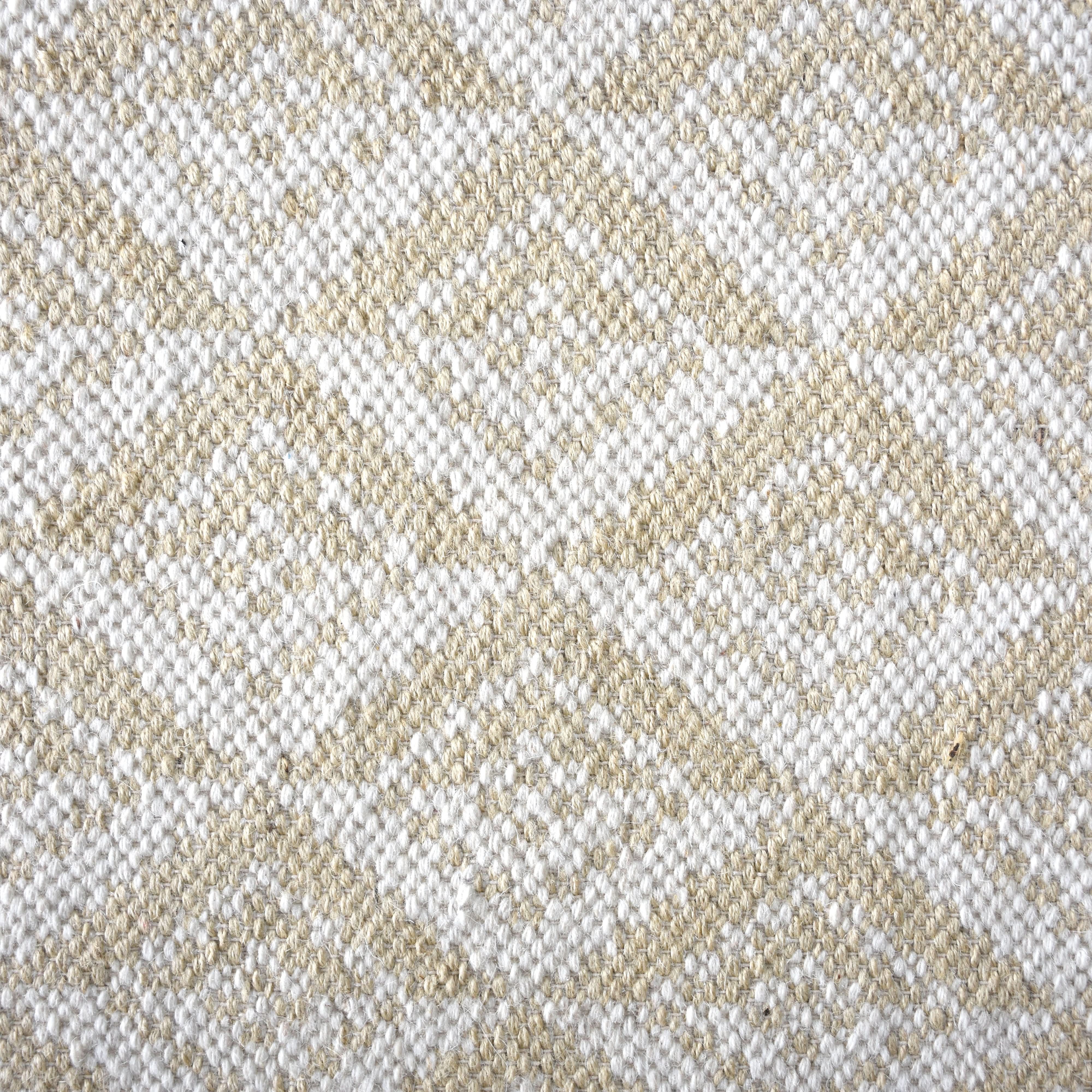 SANTORA HAND WOVEN JUTE & WOOL CARPET - Art and craft furniture