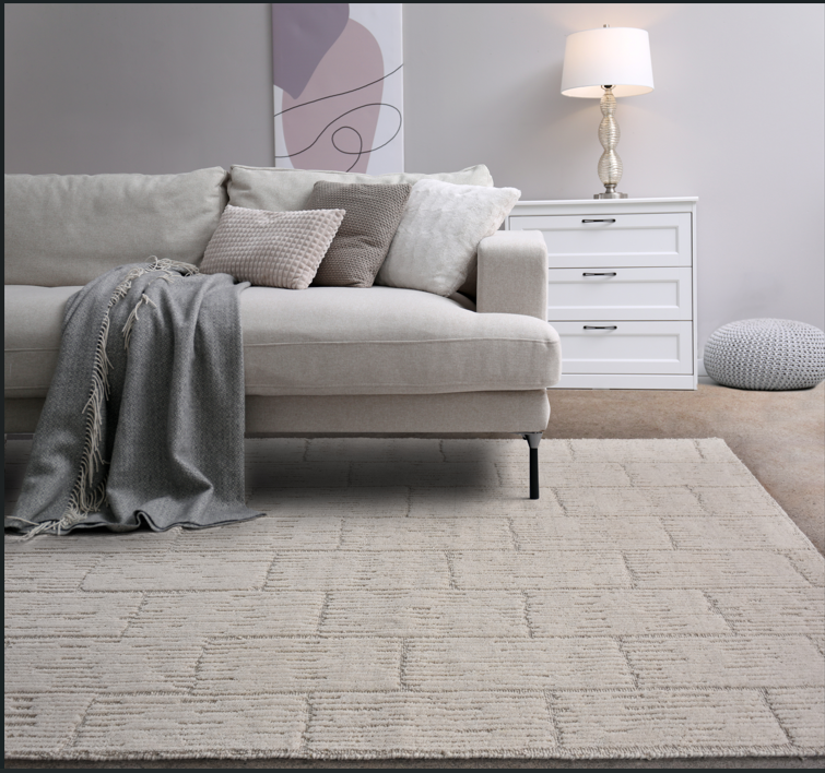 FINZI HAND WOVEN CARPET - Art and craft furniture