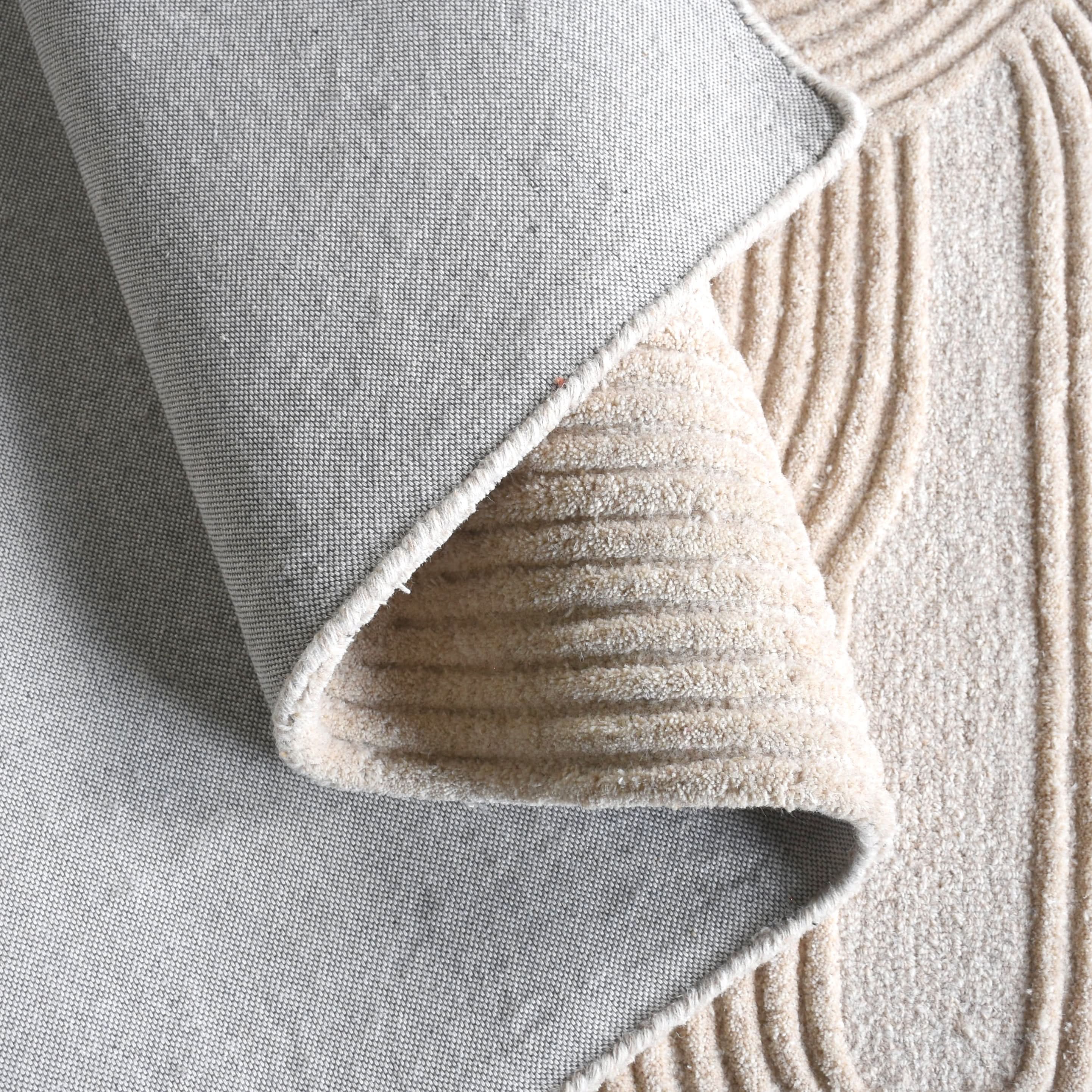 VERNOON HAND TUFTED WOOL CARPET - Art and craft furniture