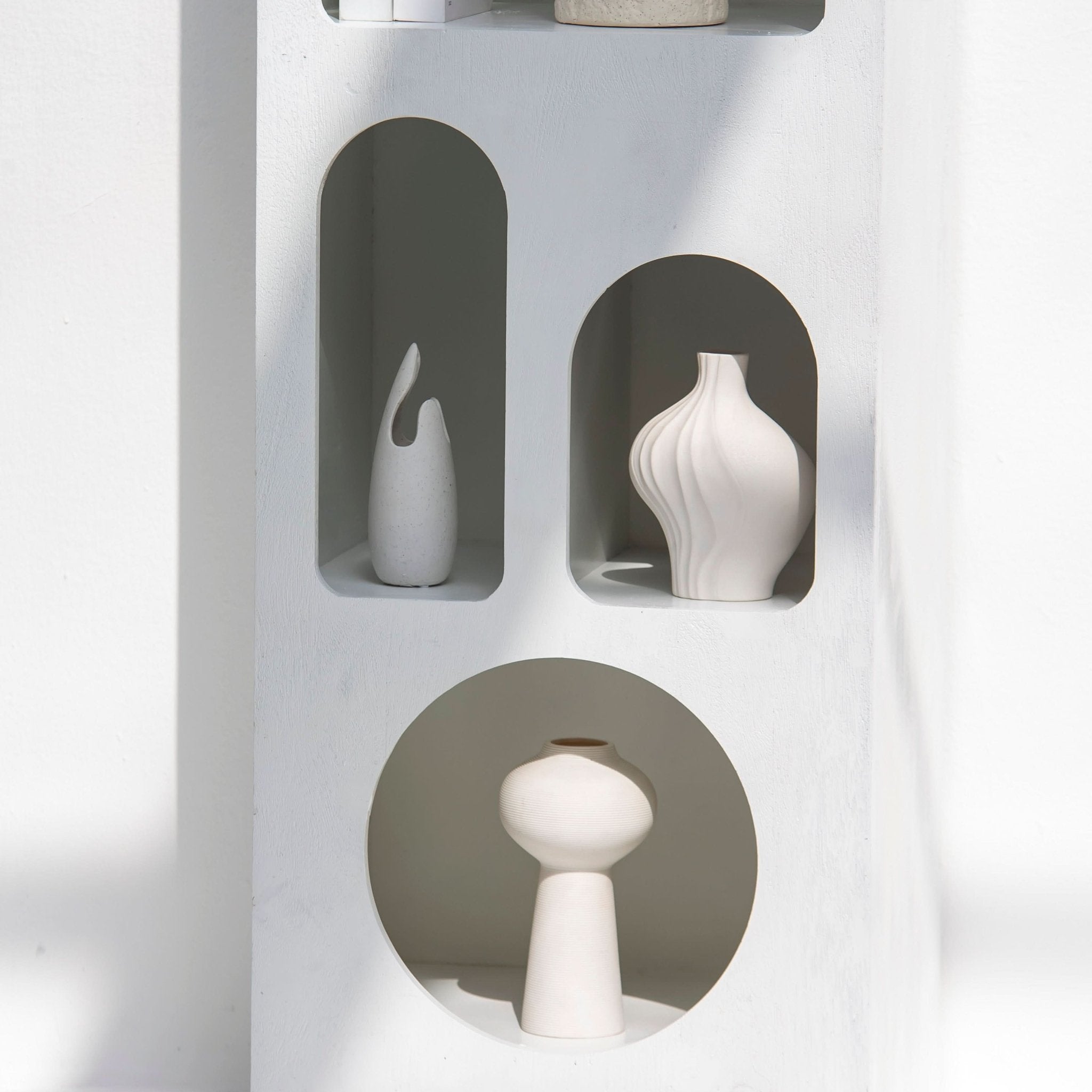 ARCH WHITE SINGLE BOOKSHELF - Art and craft furniture