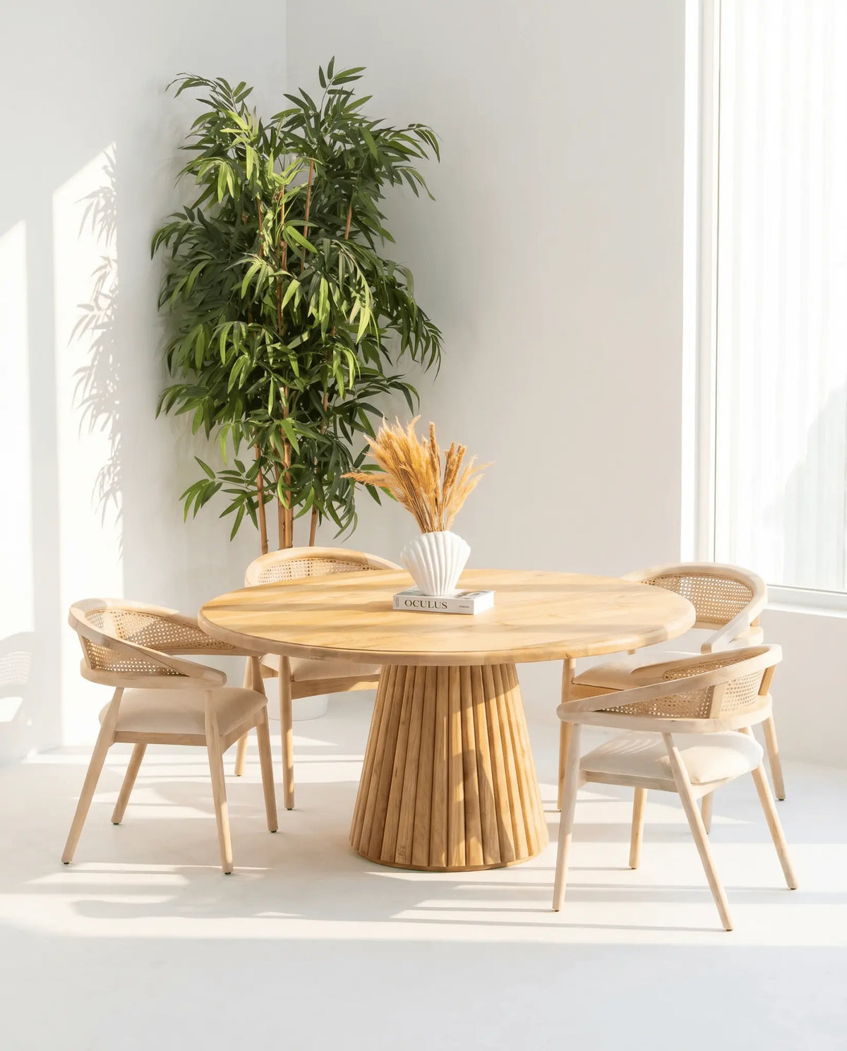 AUREVO ROUND LINING BASE DINING TABLE - Art and craft furniture