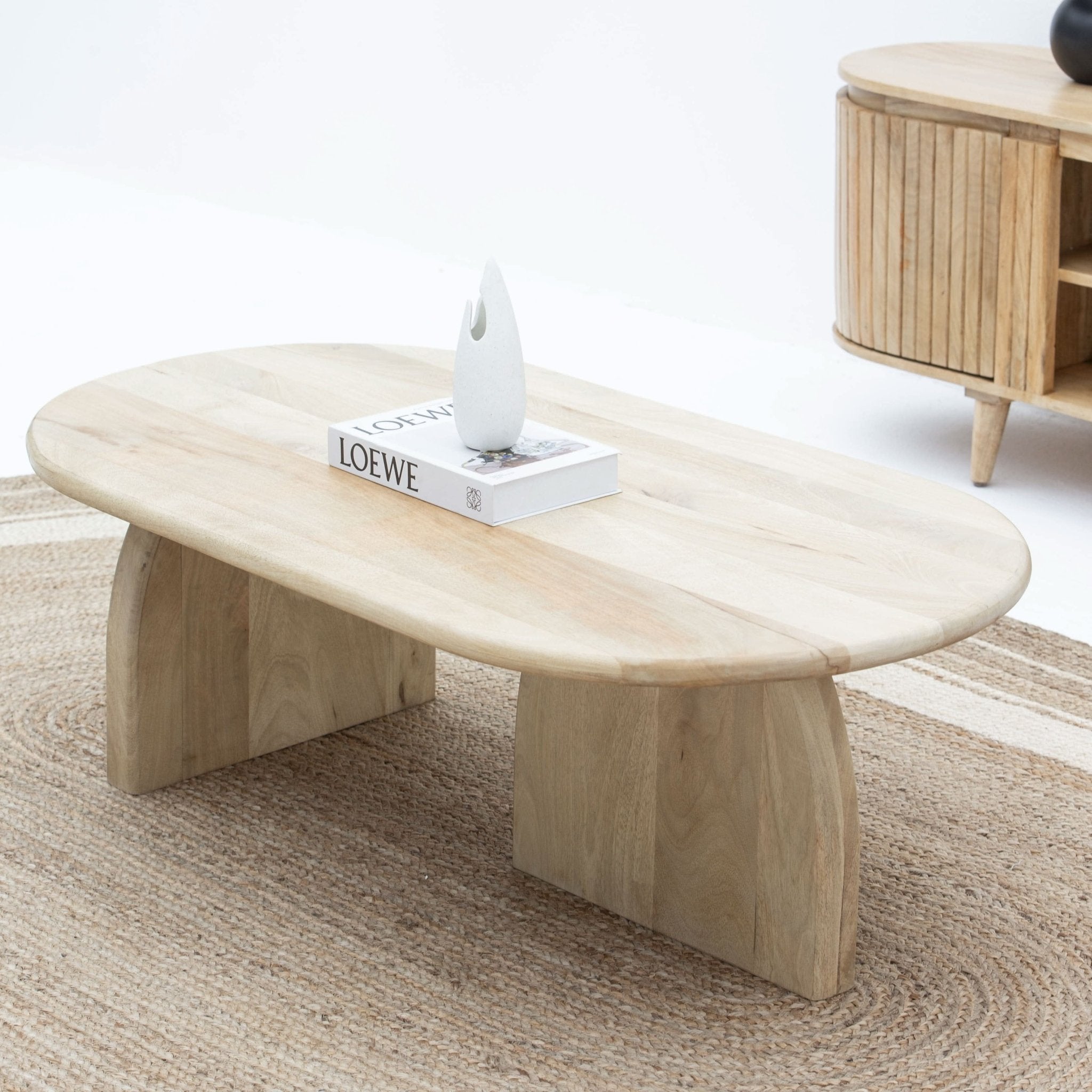 AUREVO WOODEN OVAL COFFEE TABLE - Art and craft furniture
