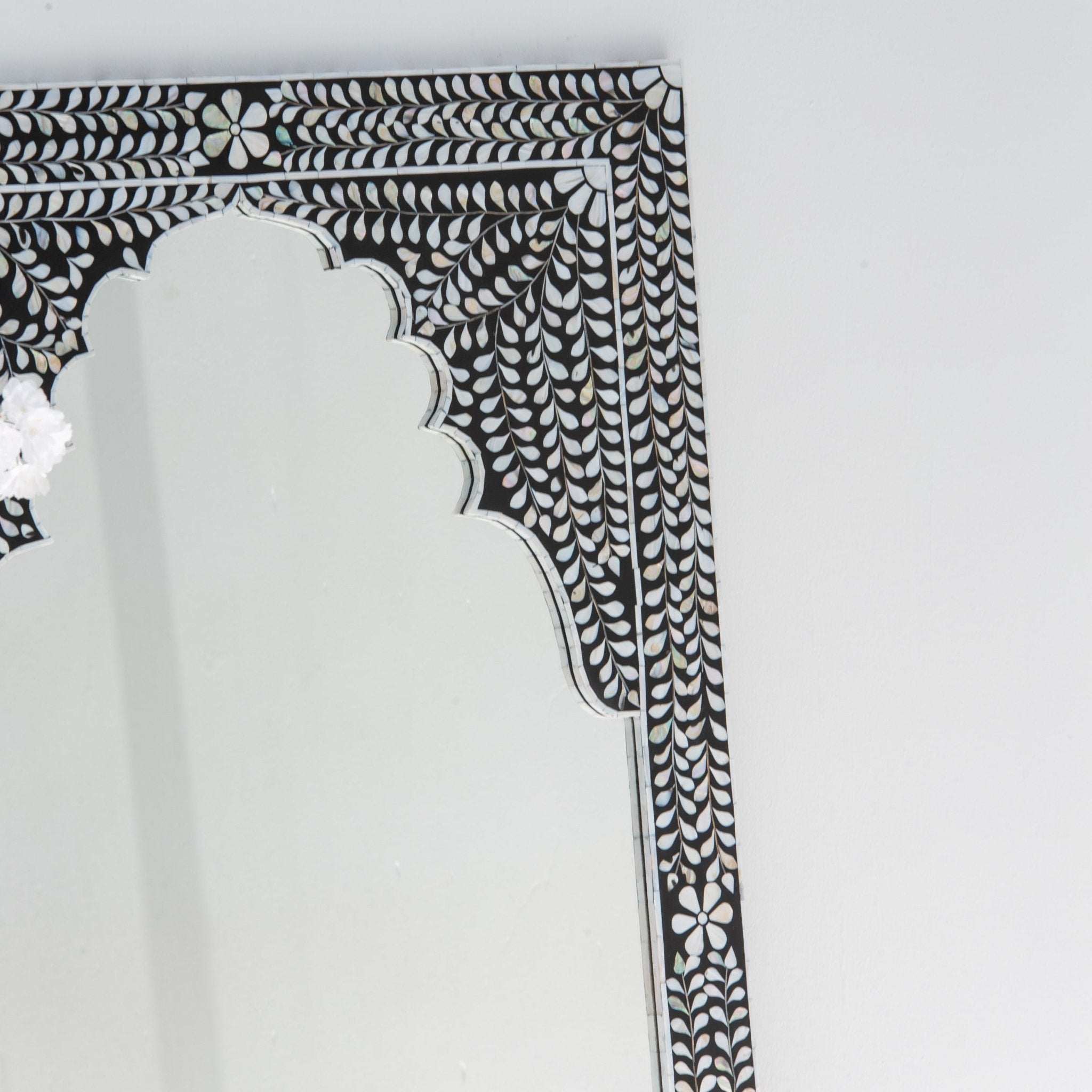 AZURE-BLACK MOTHER OF PEARL MIRROR FRAME - Art and craft furniture