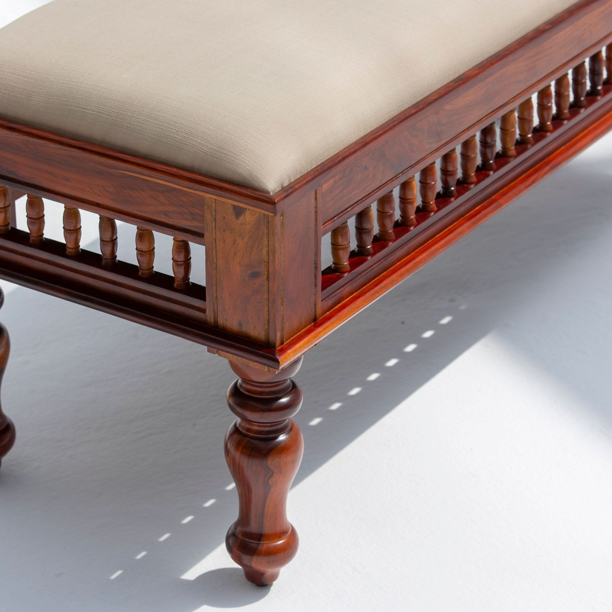 BARCELONA WOODEN BENCH - Art and craft furniture