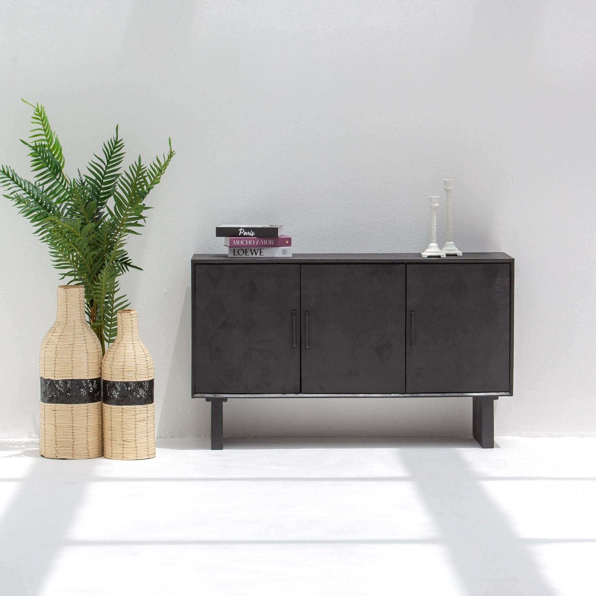 BARMER WOODEN THREE DOOR SIDEBOARD - Art and craft furniture