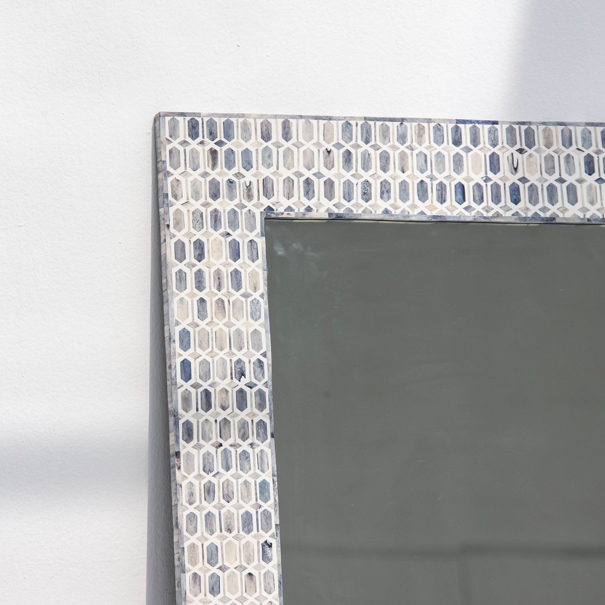 BLUESHELL RECTANGLE MIRROR FRAME - Art and craft furniture