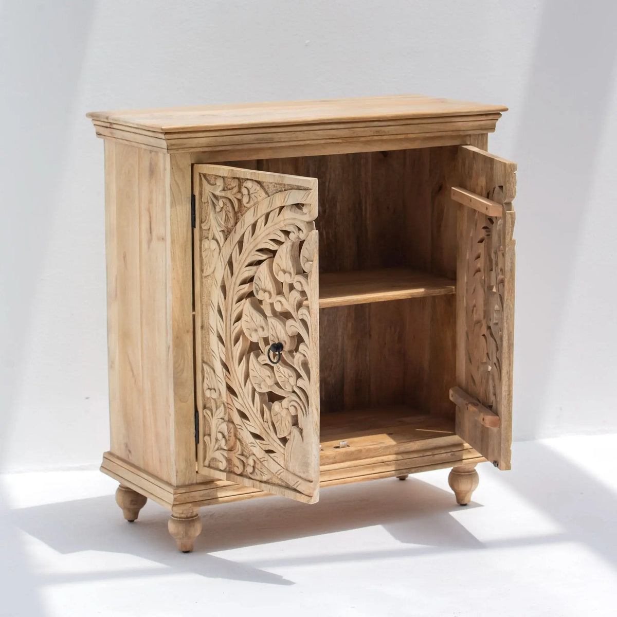 CALVIAN CARVING TWO DOOR SIDEBOARD - Art and craft furniture
