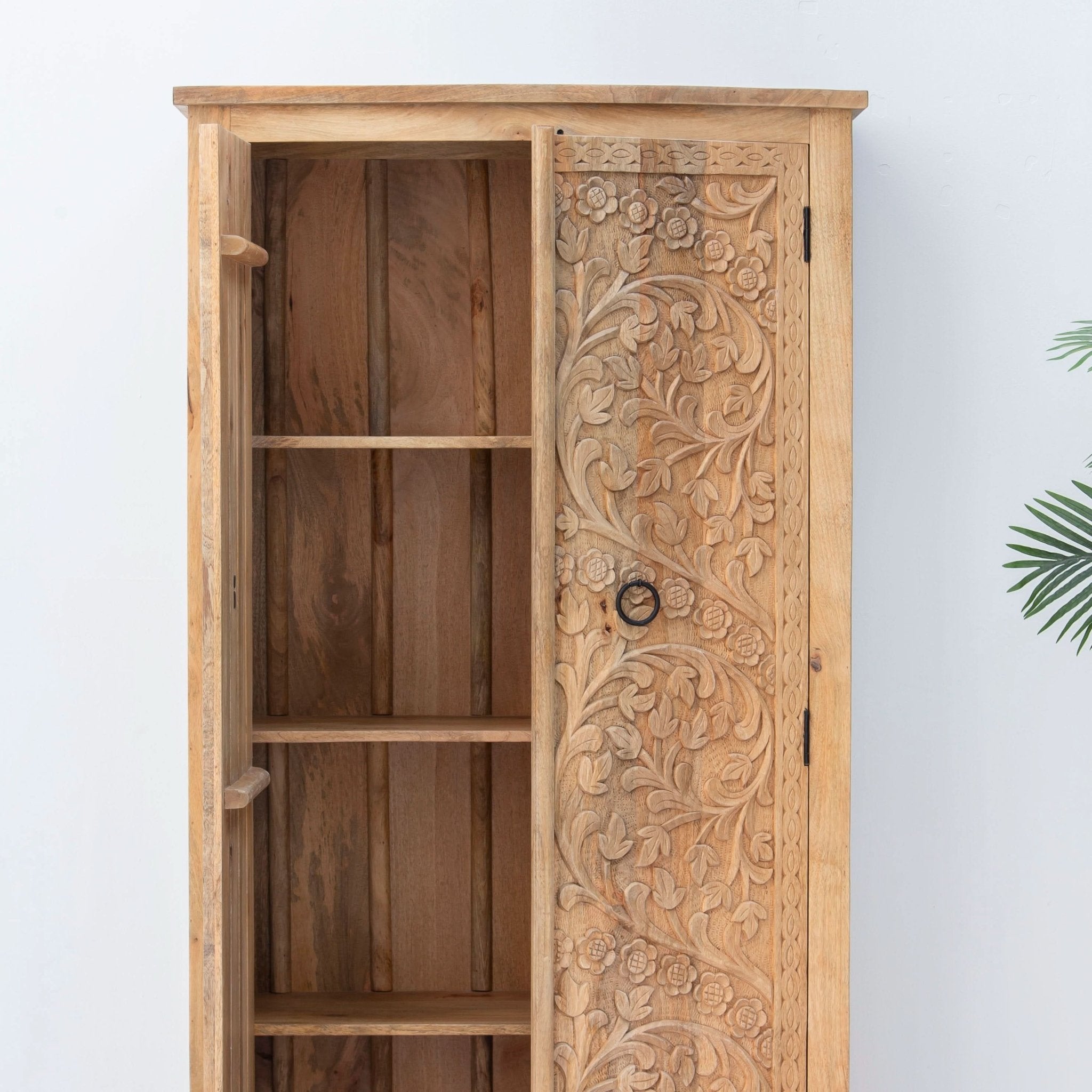 CARVING WOODEN CABINET - Art and craft furniture