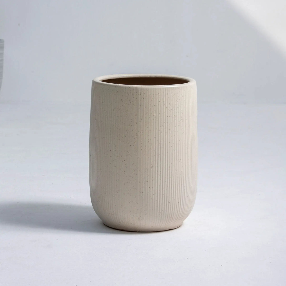 Ceramic Lining Plant Pot - Art and craft furniture