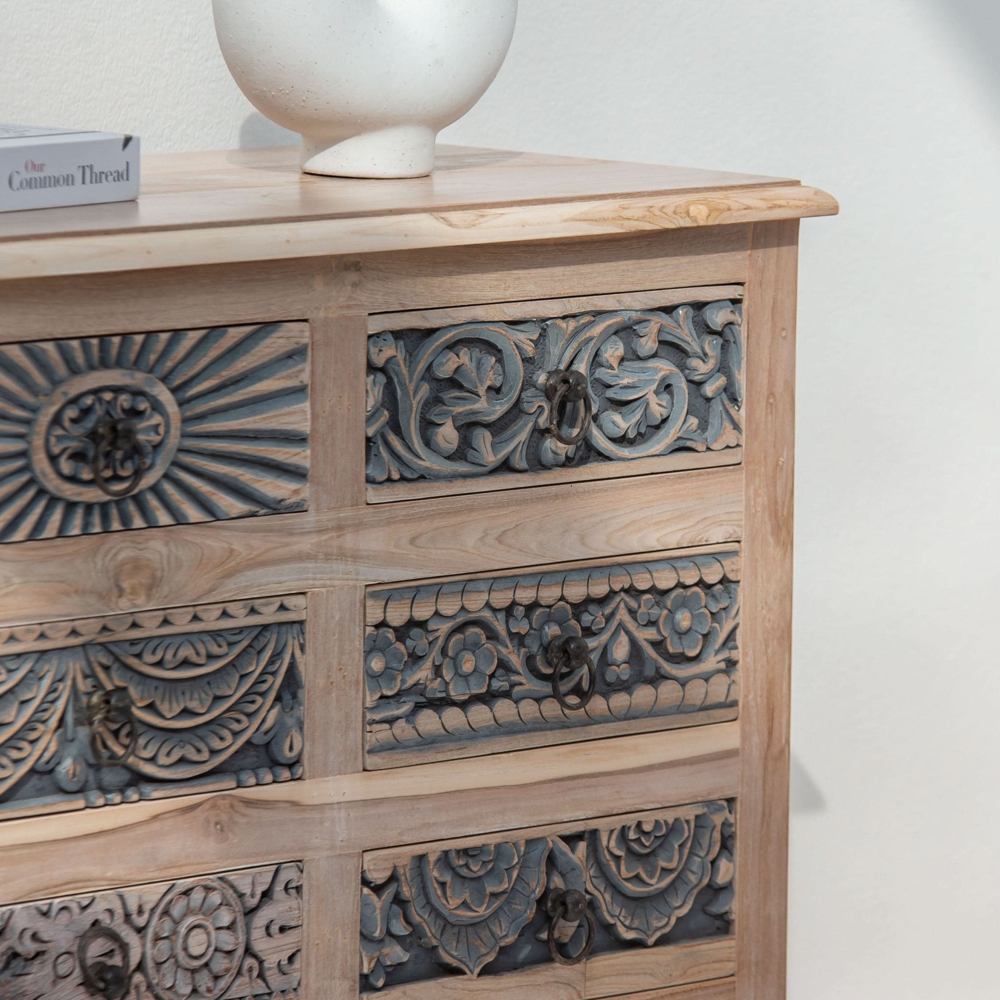 CHARLORE WOODEN EIGHT DRAWER DRAWCHEST - Art and craft furniture