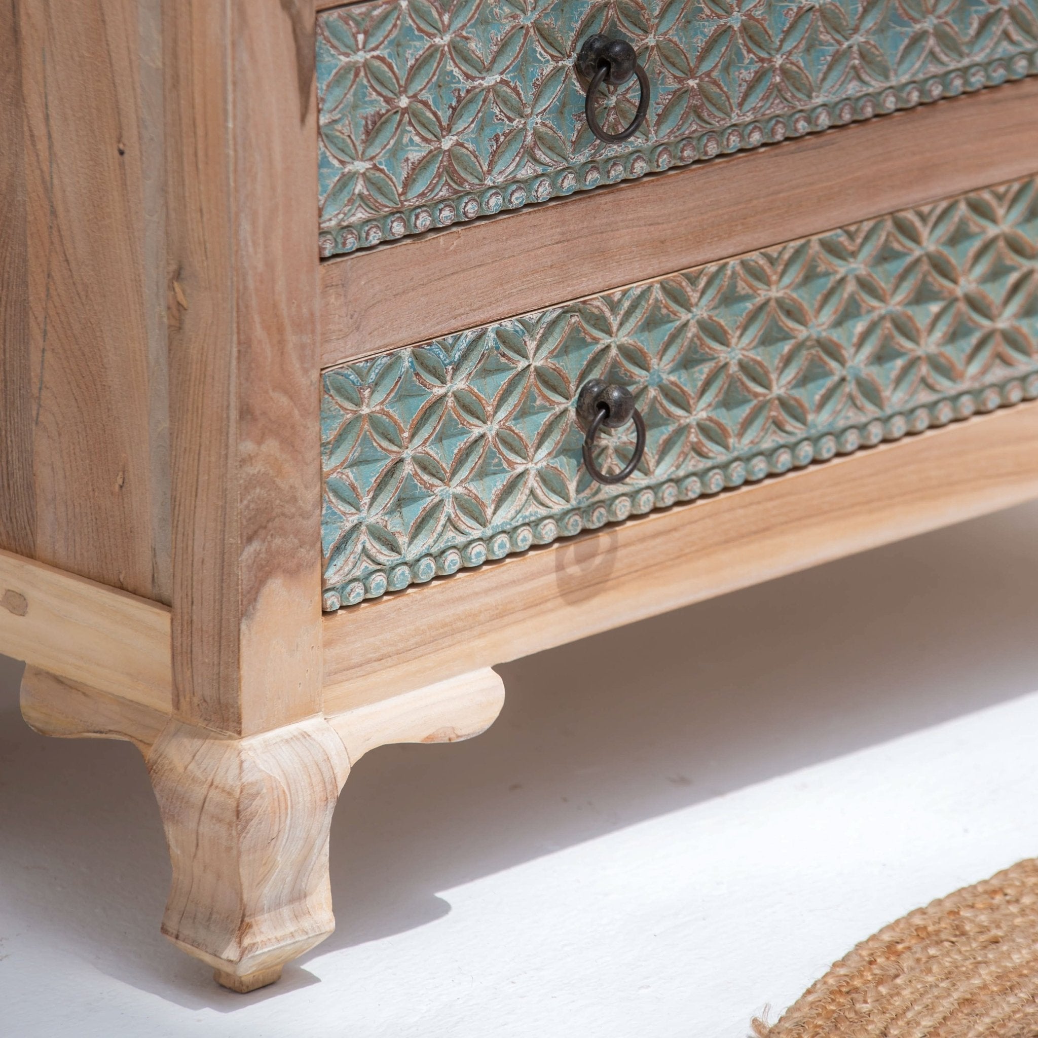 CHARLORE WOODEN FIVE DRAWER DRAWCHEST - Art and craft furniture