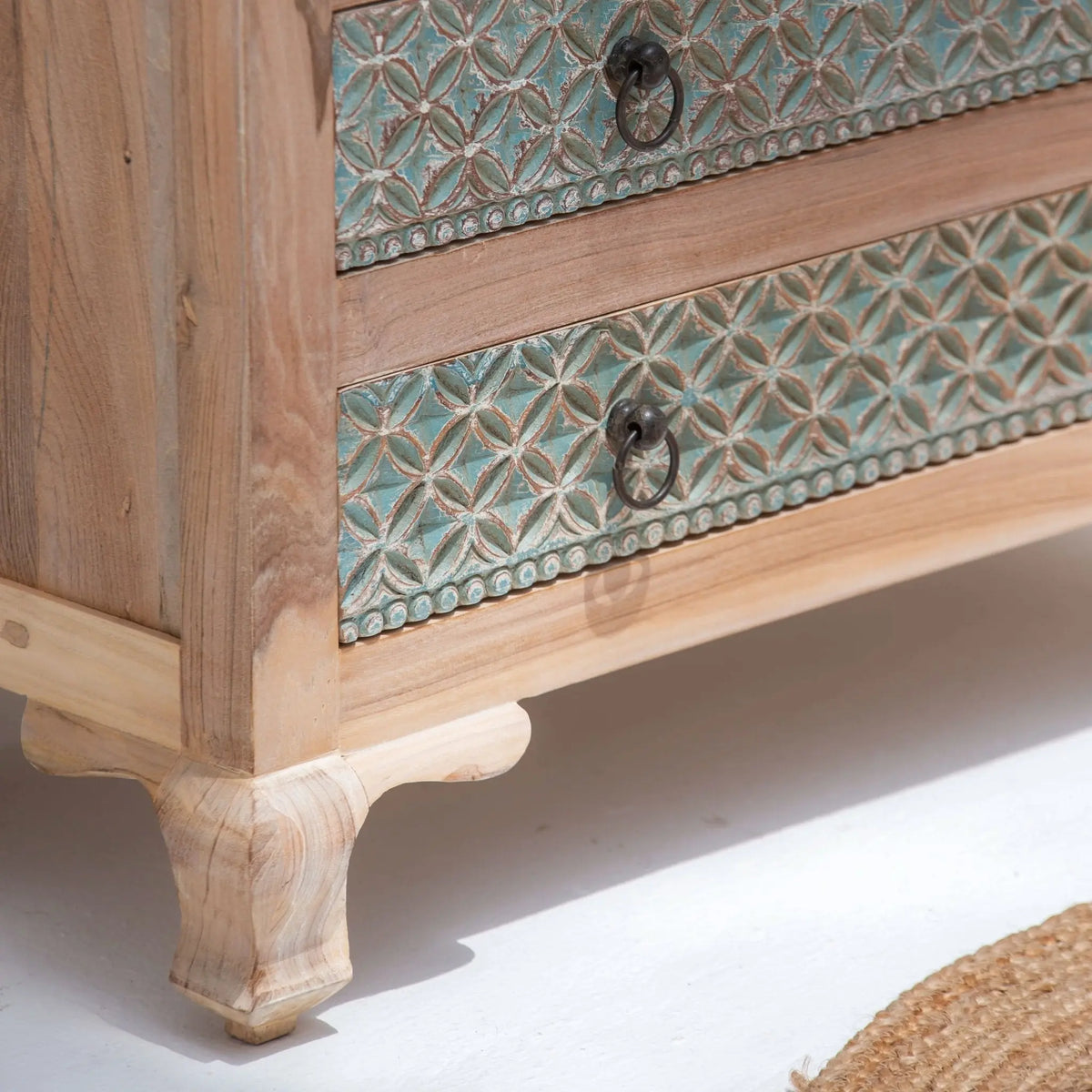 CHARLORE WOODEN FIVE DRAWER DRAWCHEST - Art and craft furniture