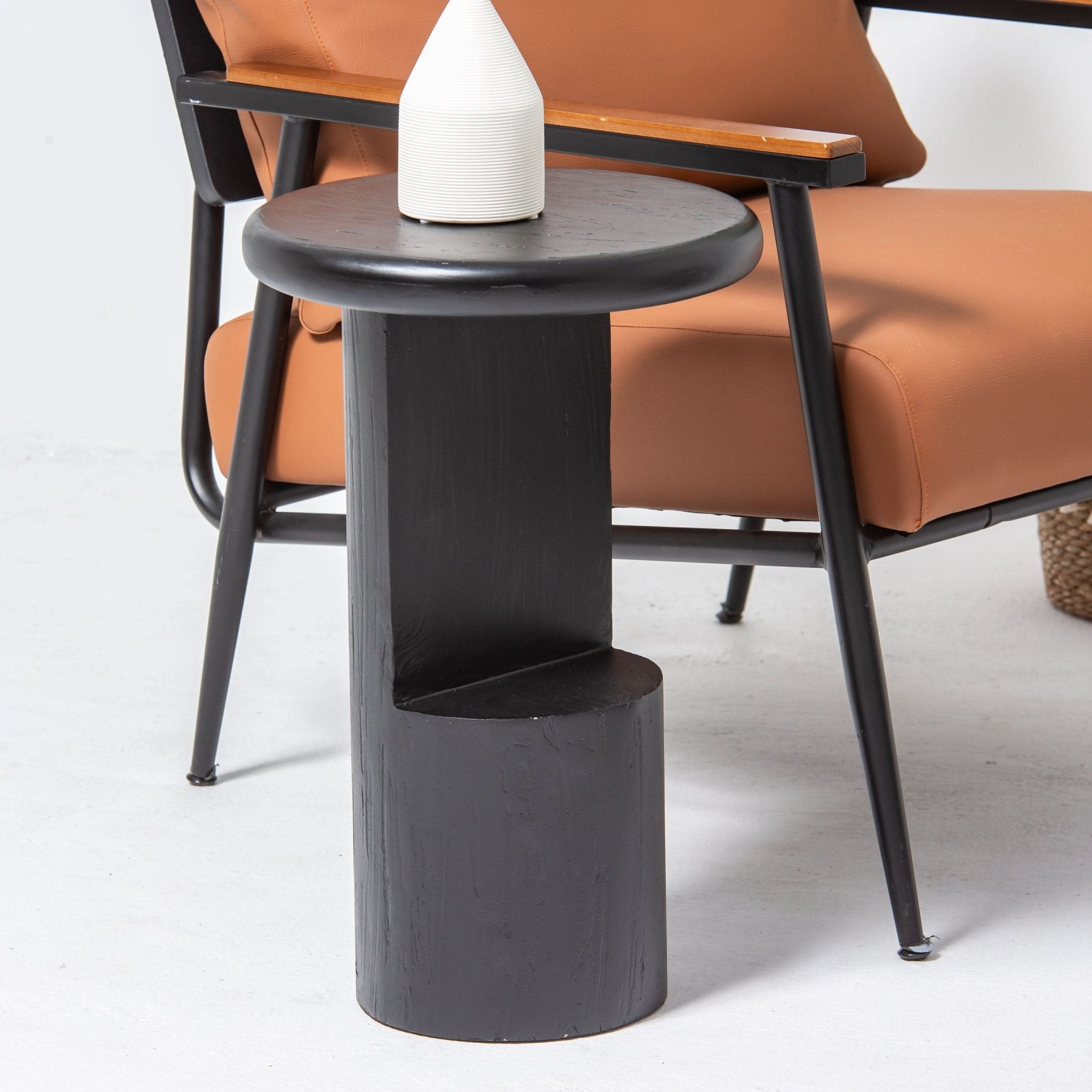 DANISH BLACK SIDE TABLE - Art and craft furniture