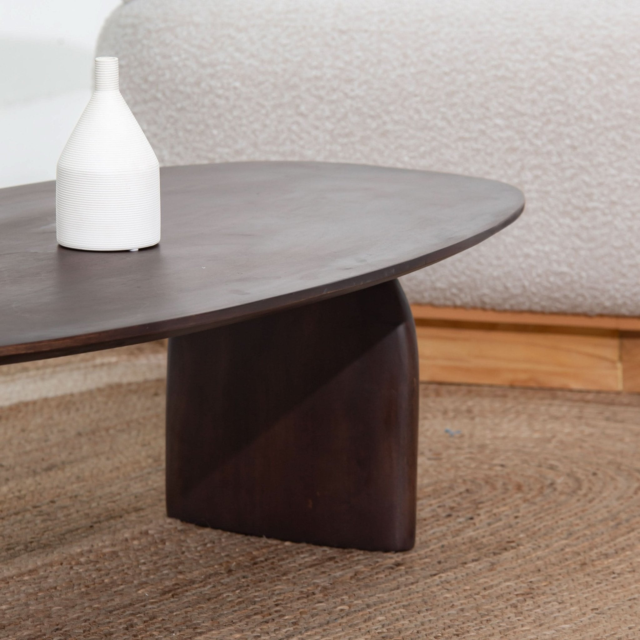 DANISH OVAL SHAPE COFFEE TABLE - Art and craft furniture