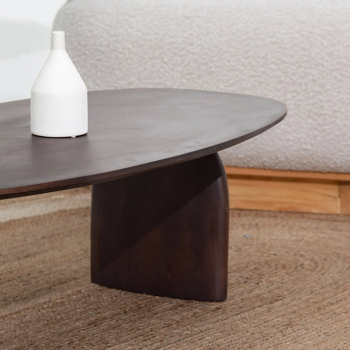DANISH OVAL SHAPE COFFEE TABLE - Art and craft furniture
