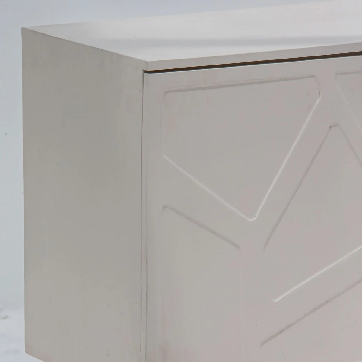 DANISH WOODEN THREE DOOR SIDEBOARD - Art and craft furniture