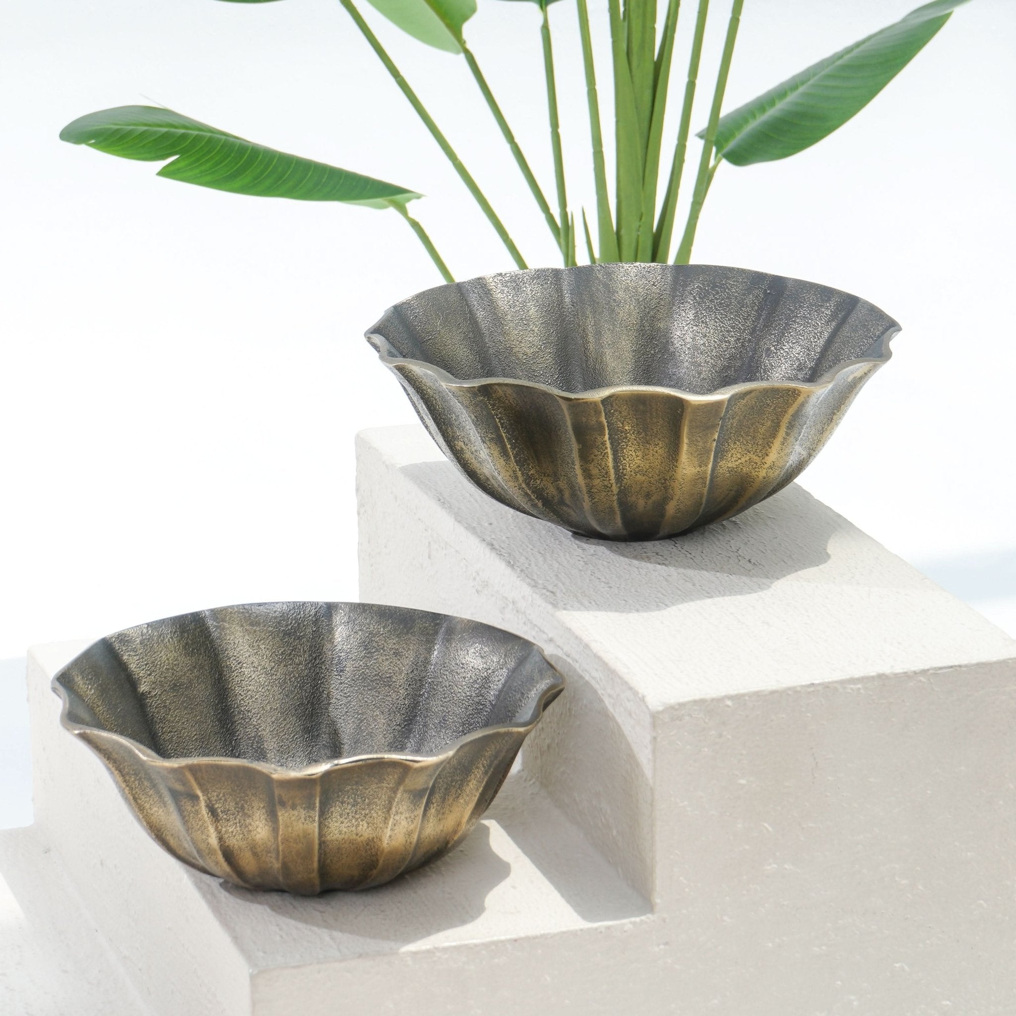 ELEGANT EMBER BIG ROUND BOWL - Art and craft furniture