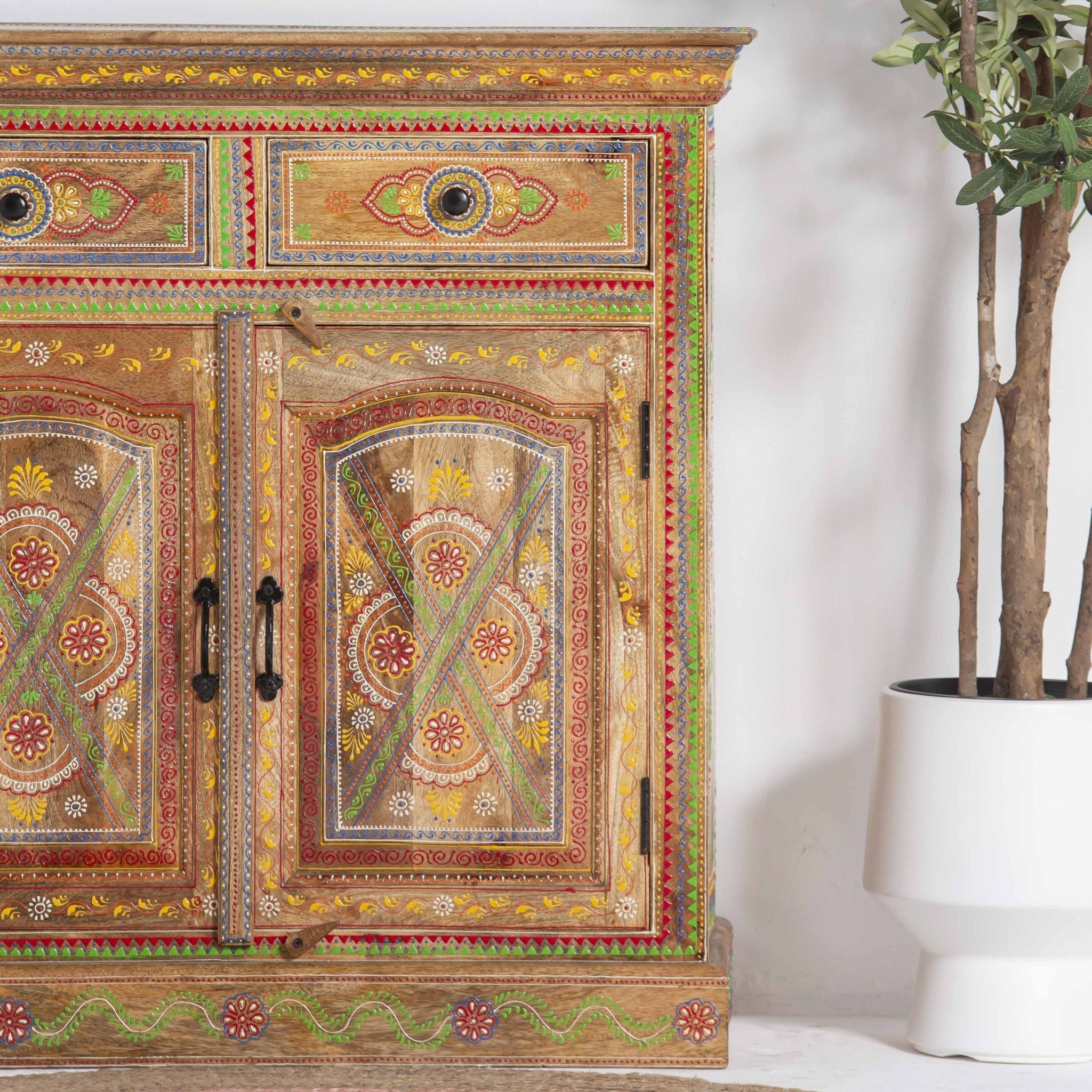 ELMORA PAINTING WOODEN SIDEBOARD - Art and craft furniture