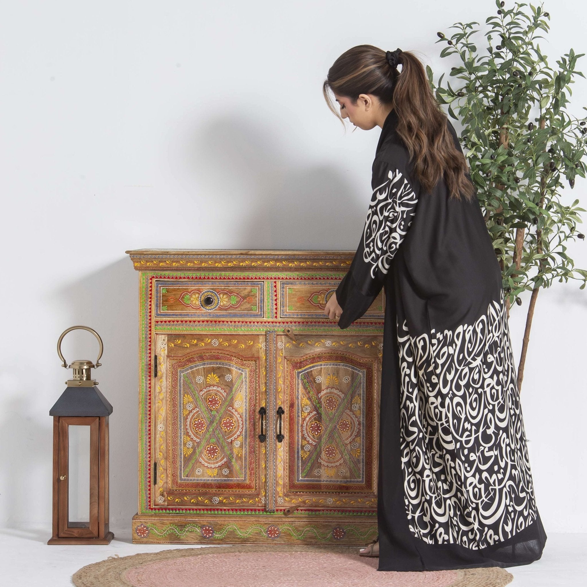 ELMORA PAINTING WOODEN SIDEBOARD - Art and craft furniture