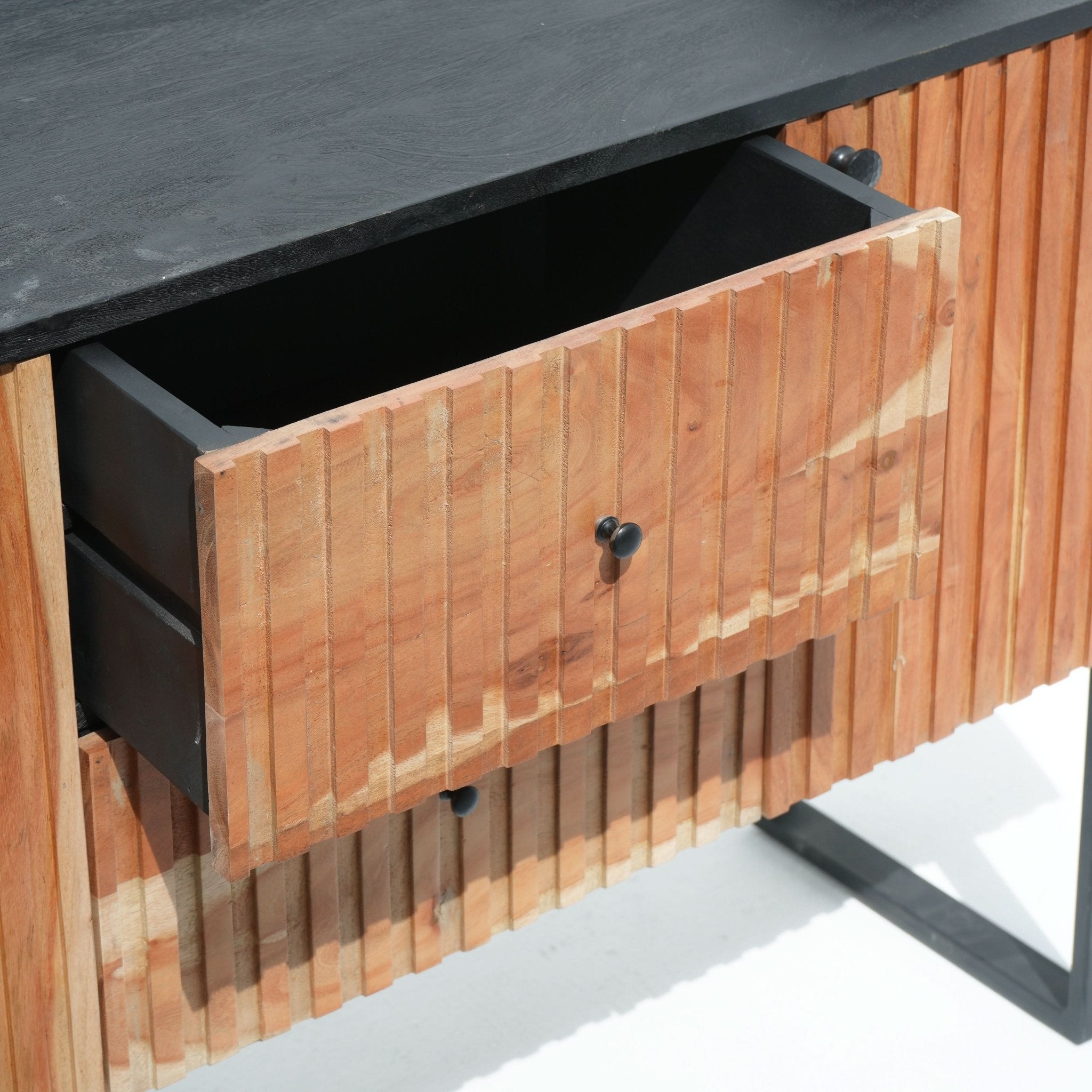 FLORENCE ACACIA WOOD LINING SIDEBOARD - Art and craft furniture