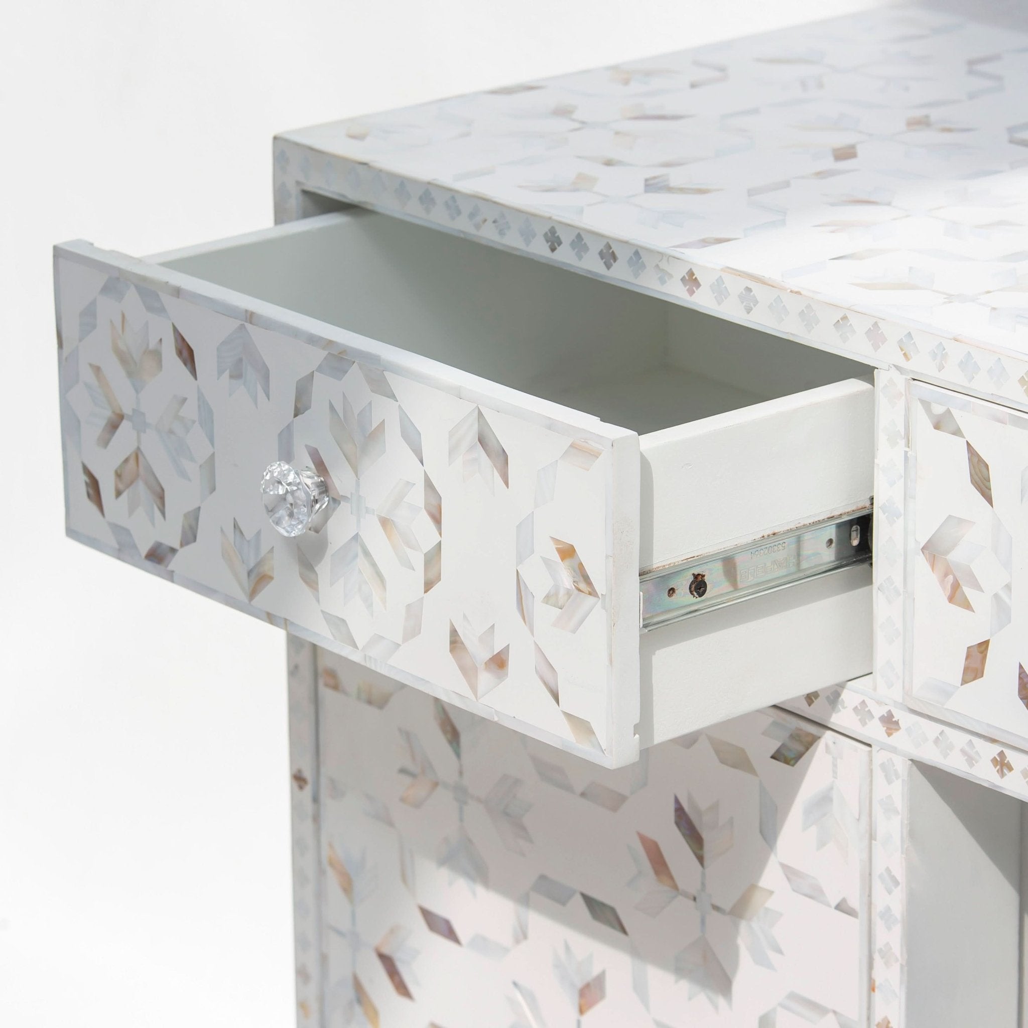 GEOMETRIC WHITE MOTHER OF PEARL SIDEBOARD - Art and craft furniture