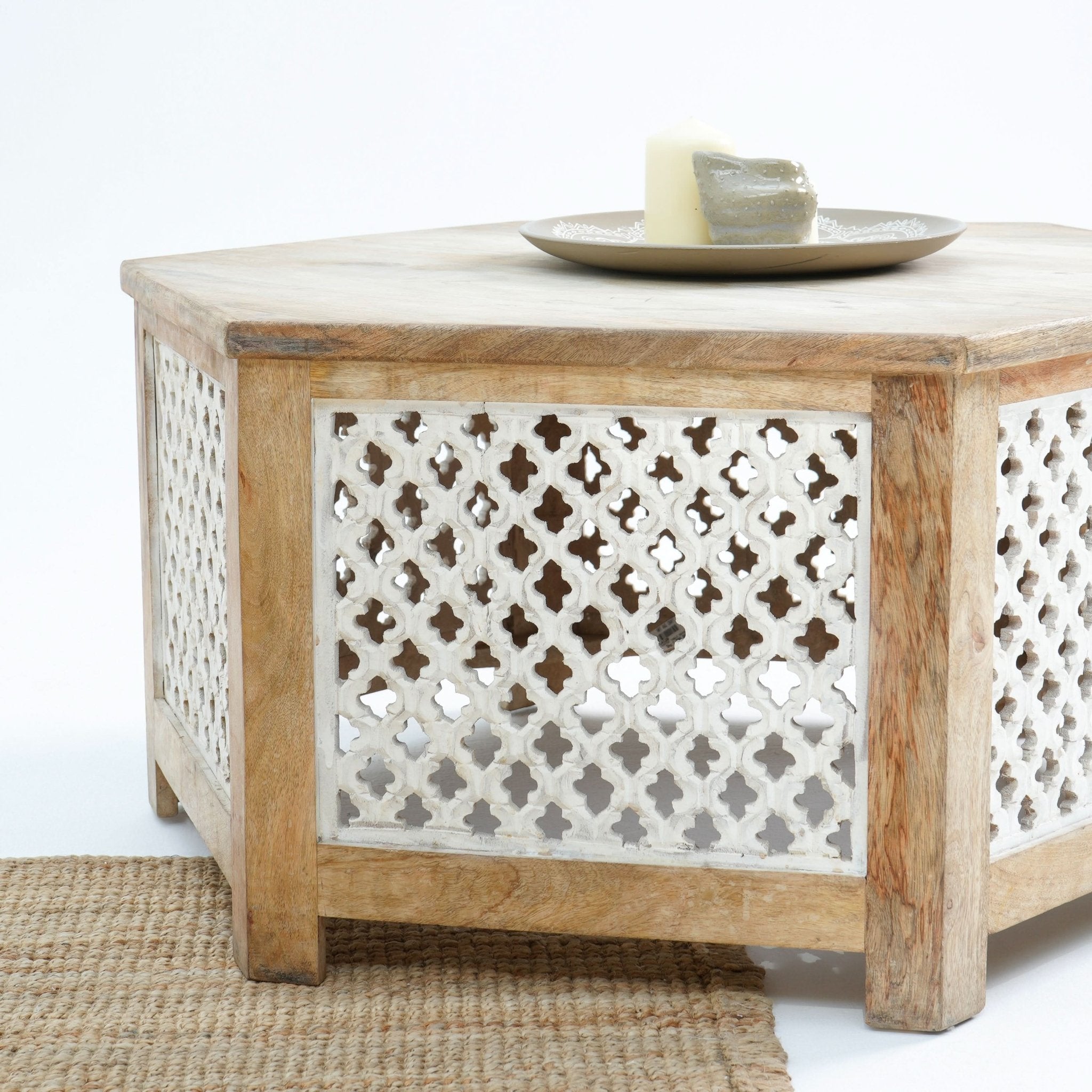 GRAIN & GLOW COFFEE TABLE - Art and craft furniture