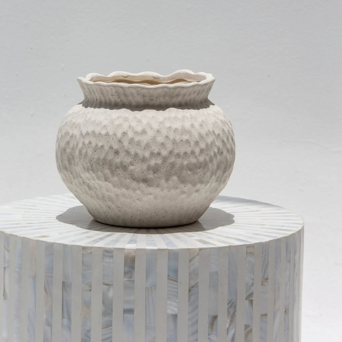 Hammered Pot - Art and craft furniture