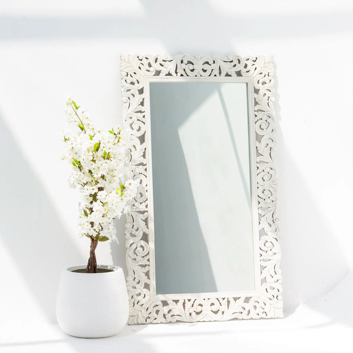 Hawai carved Frame Mirror - Art and craft furniture