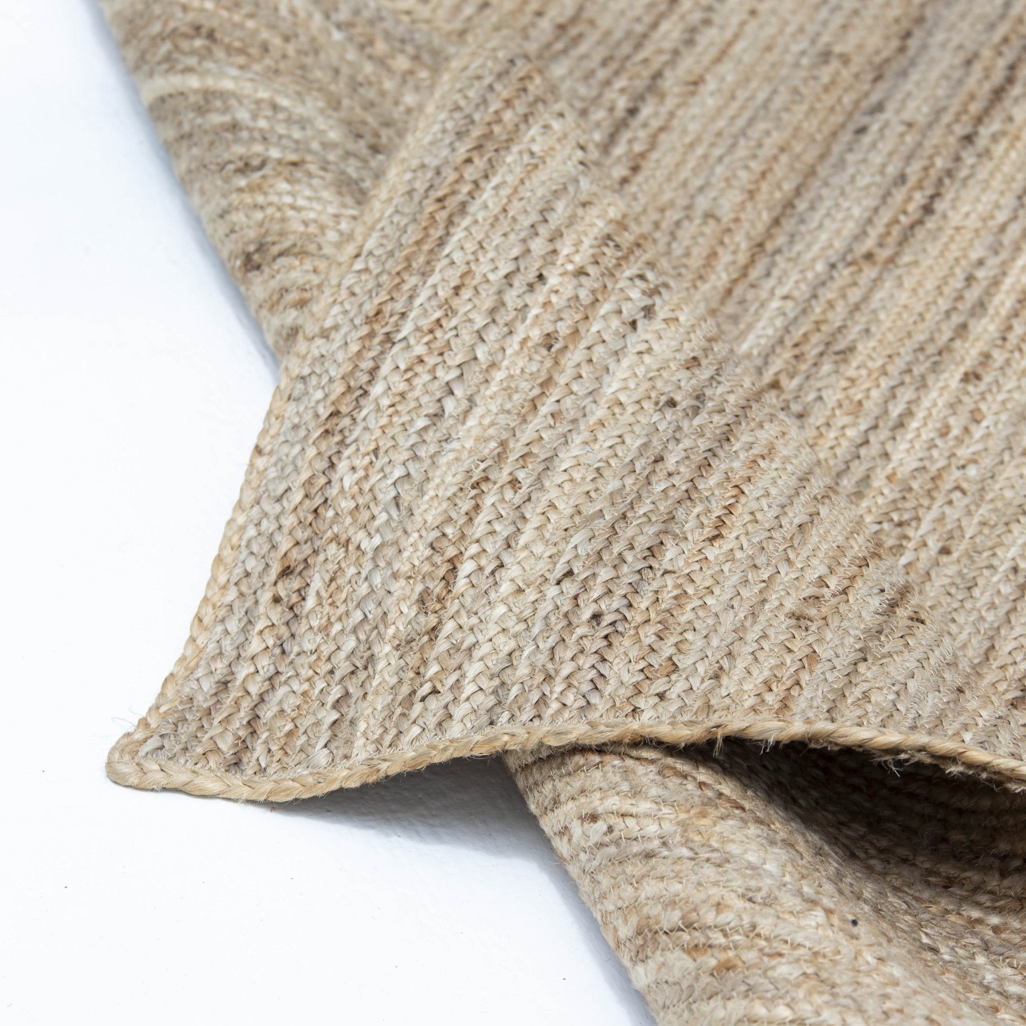 HAVEN JUTE HANDMADE RUG - Art and craft furniture