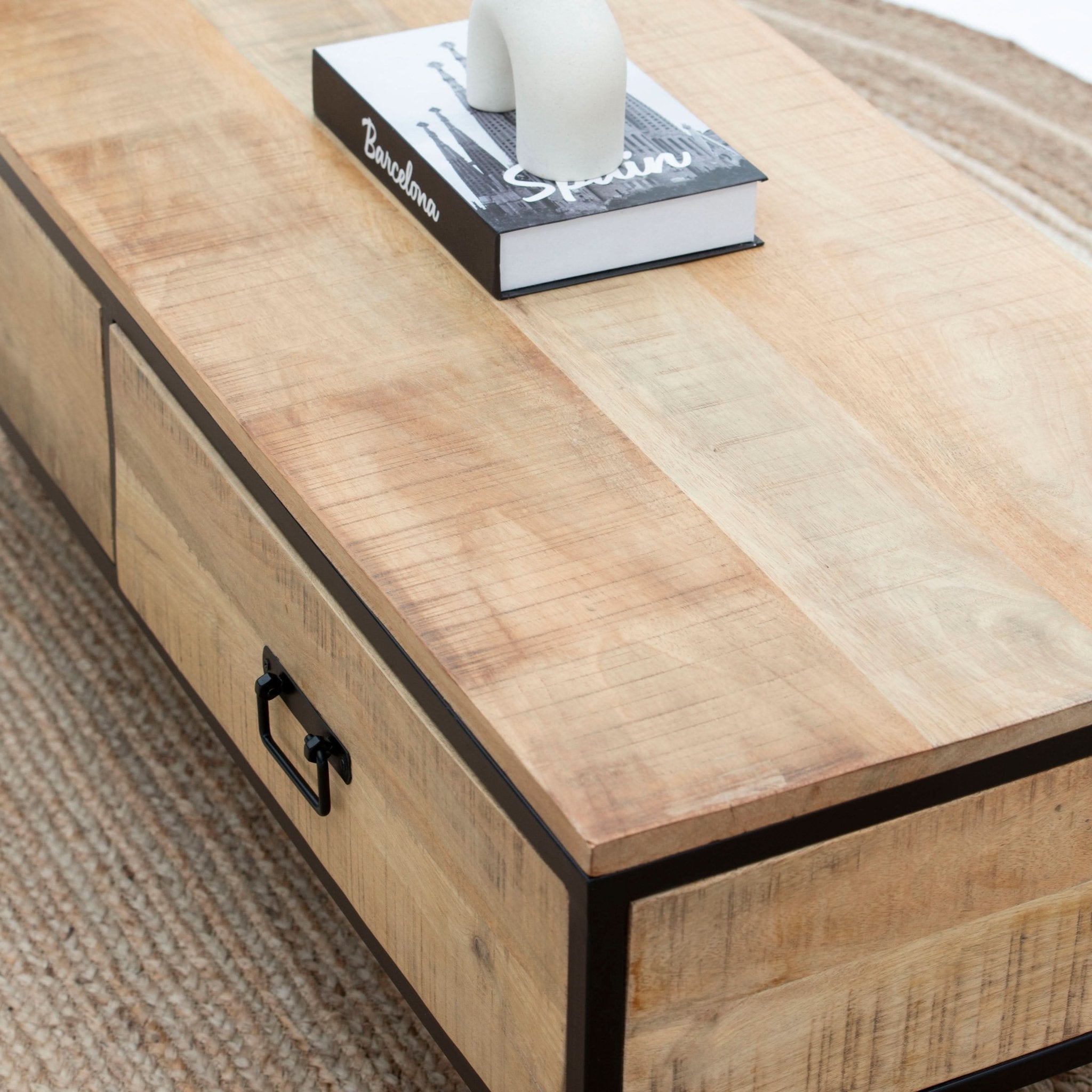 IRONIX WOODEN IRON COFFEE TABLE - Art and craft furniture